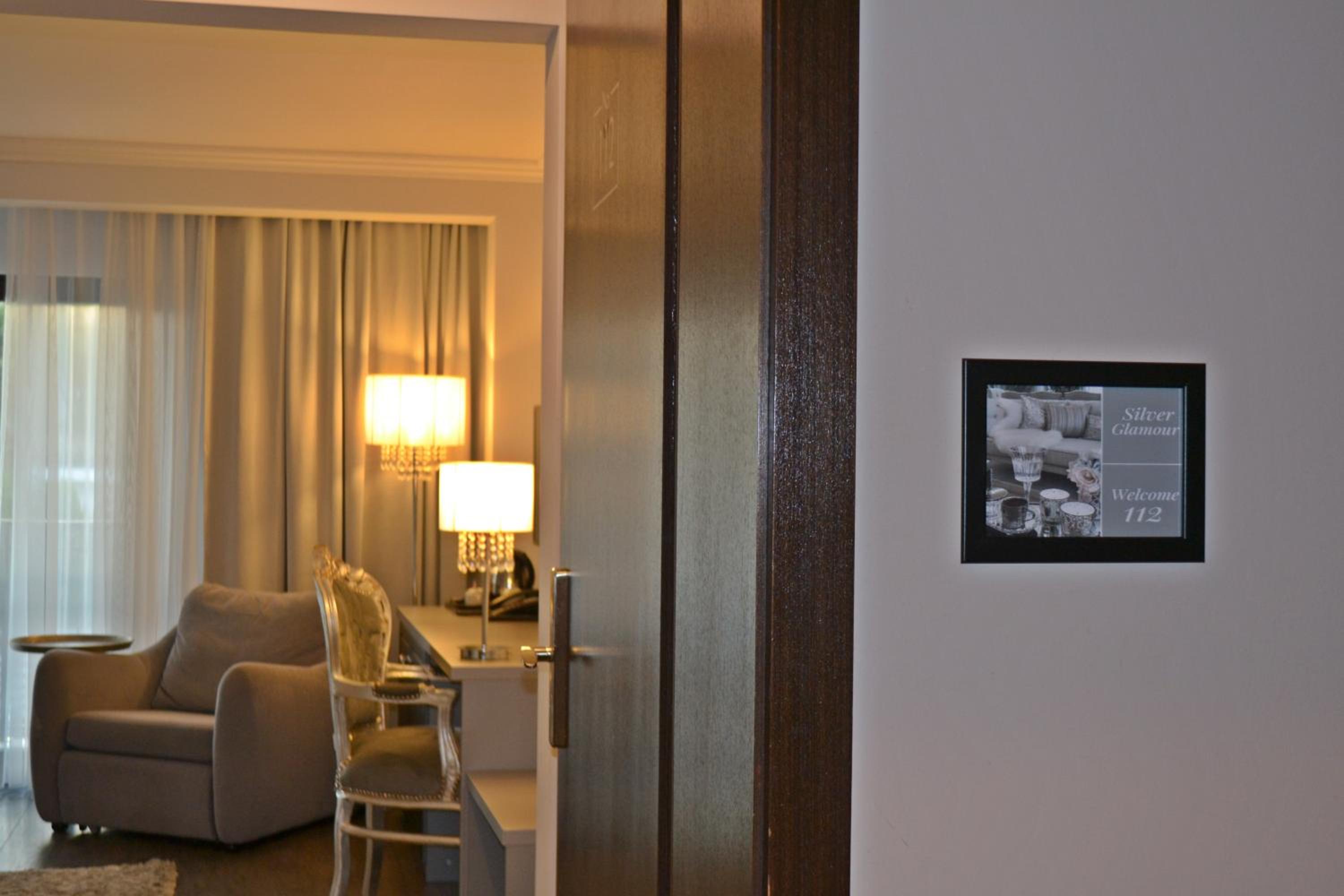 Deluxe Double or Twin Room with Garden View - Photo 16