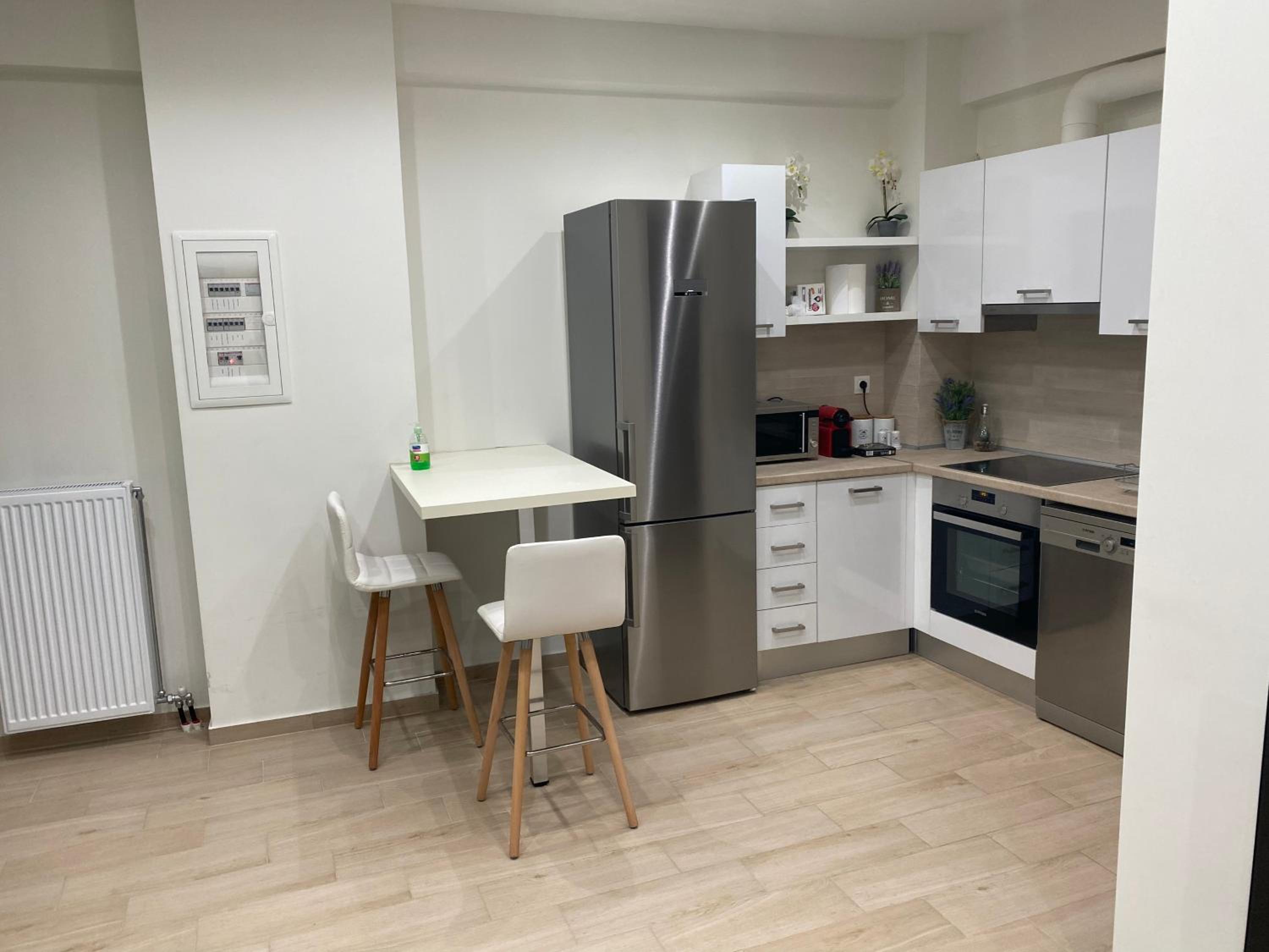 One-Bedroom Apartment - Photo 13