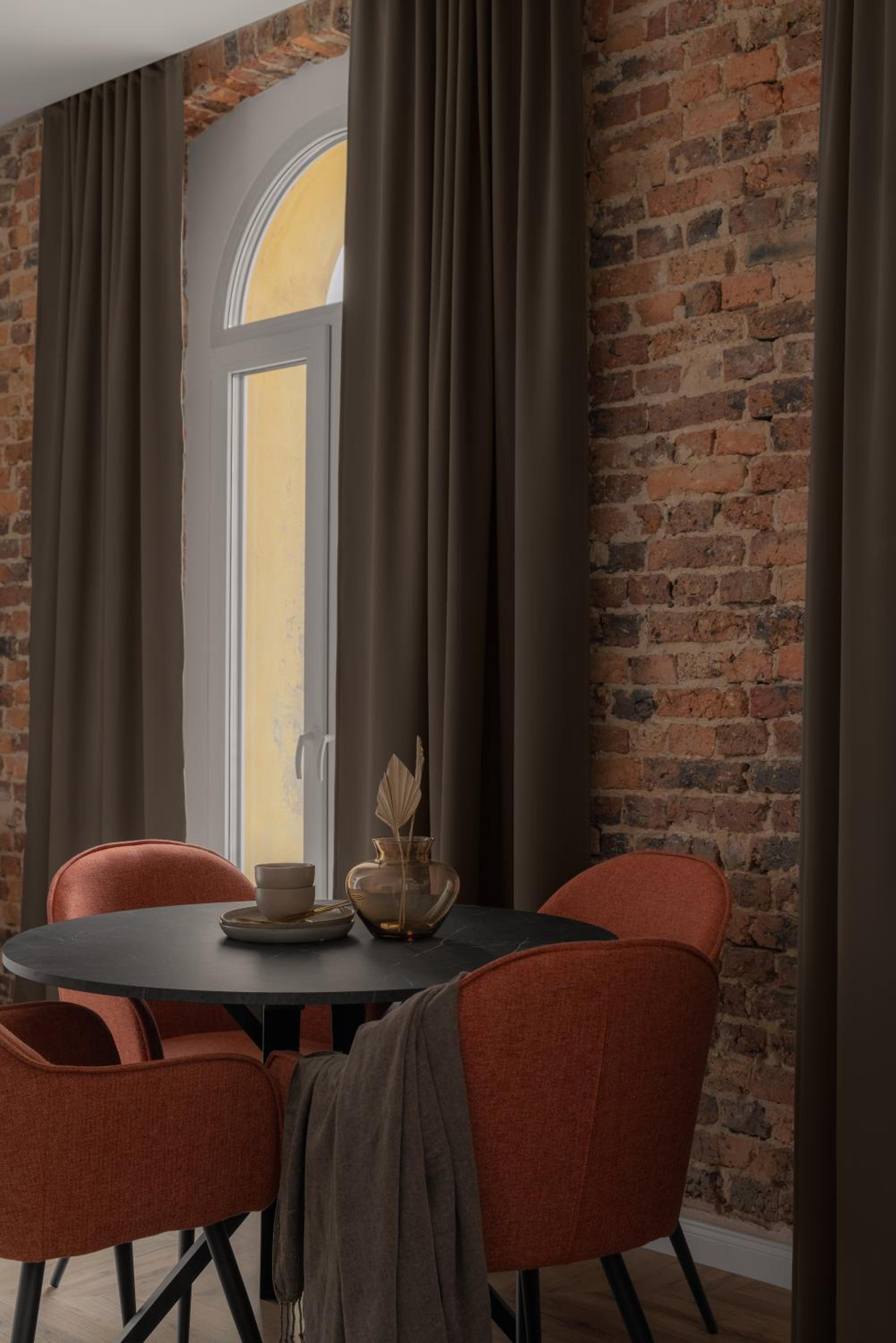 One-Bedroom Apartment - Photo 10