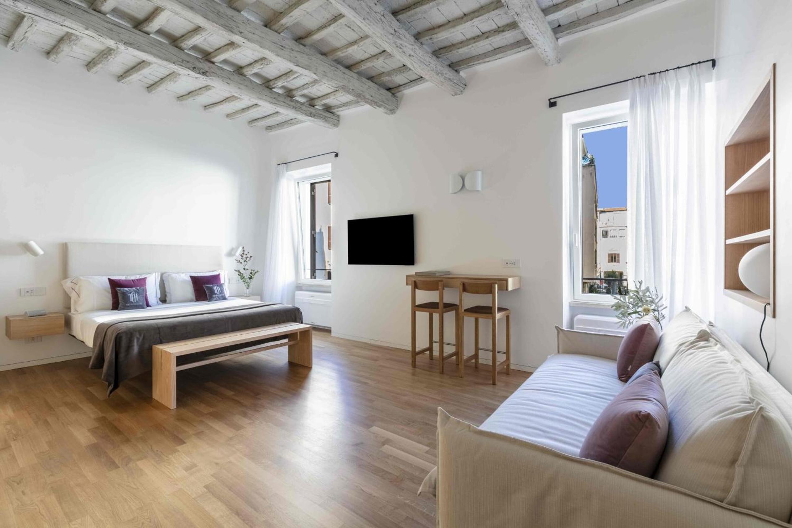 One-Bedroom Apartment