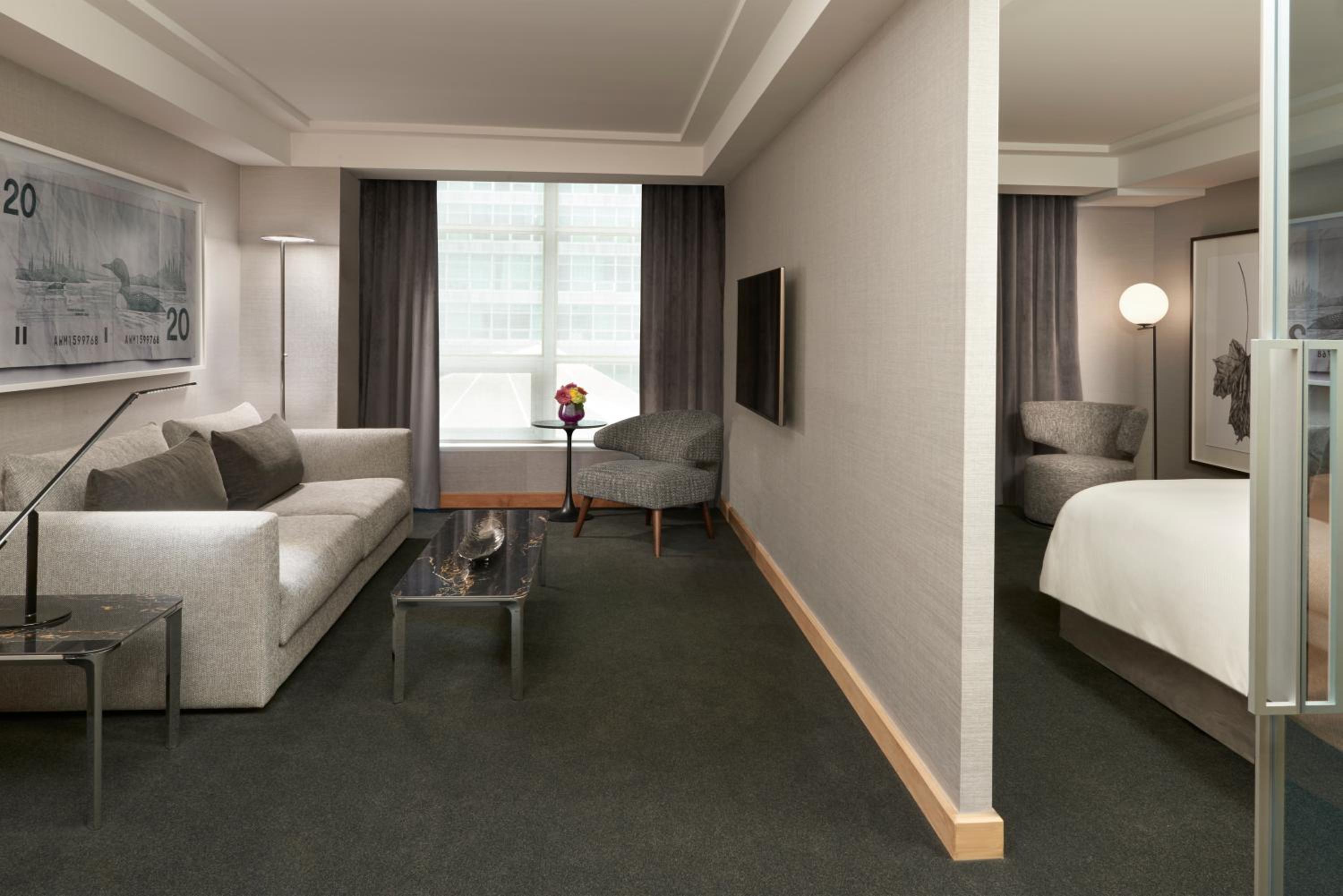 Premier Executive King Suite