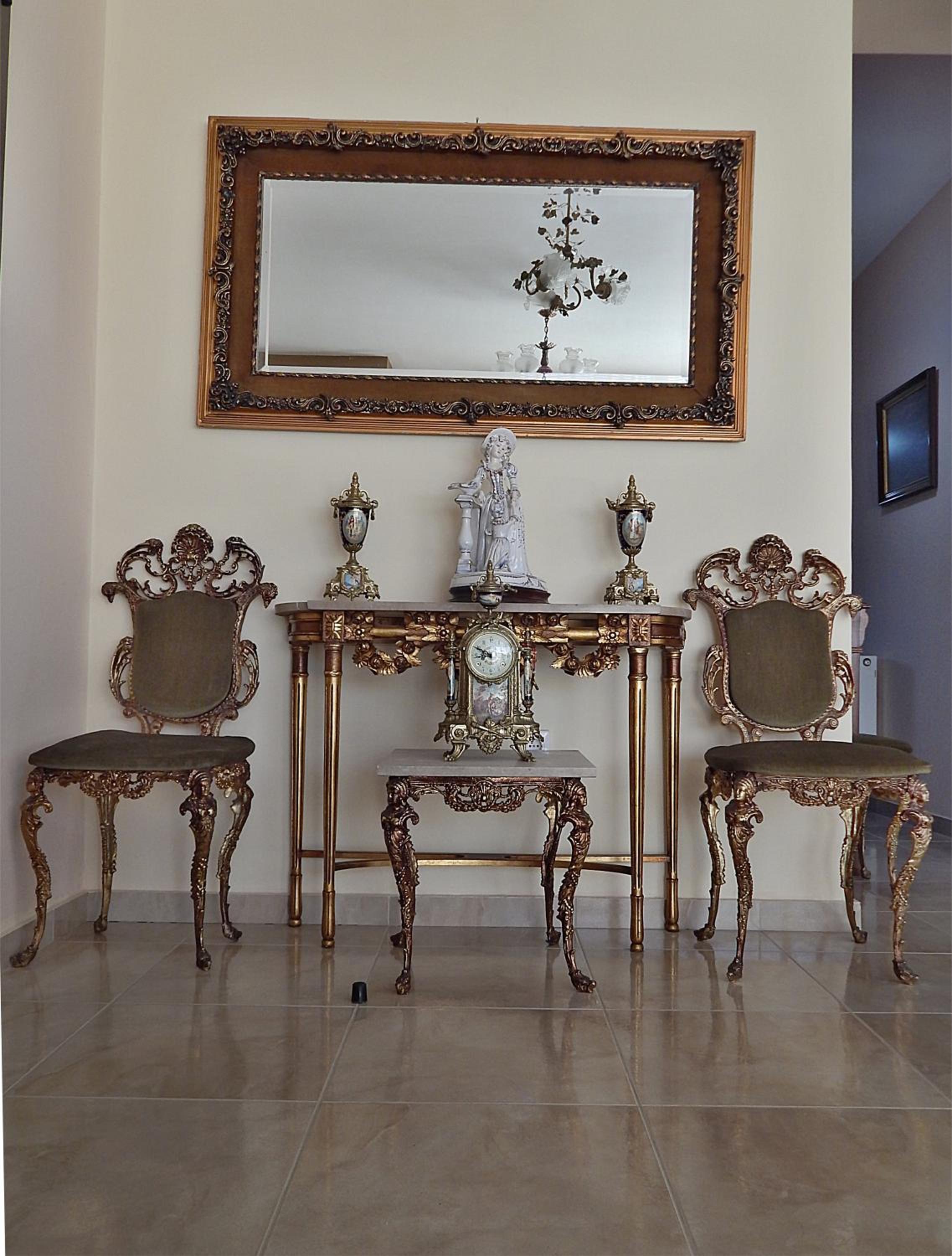 Two-Bedroom Apartment - Photo 16
