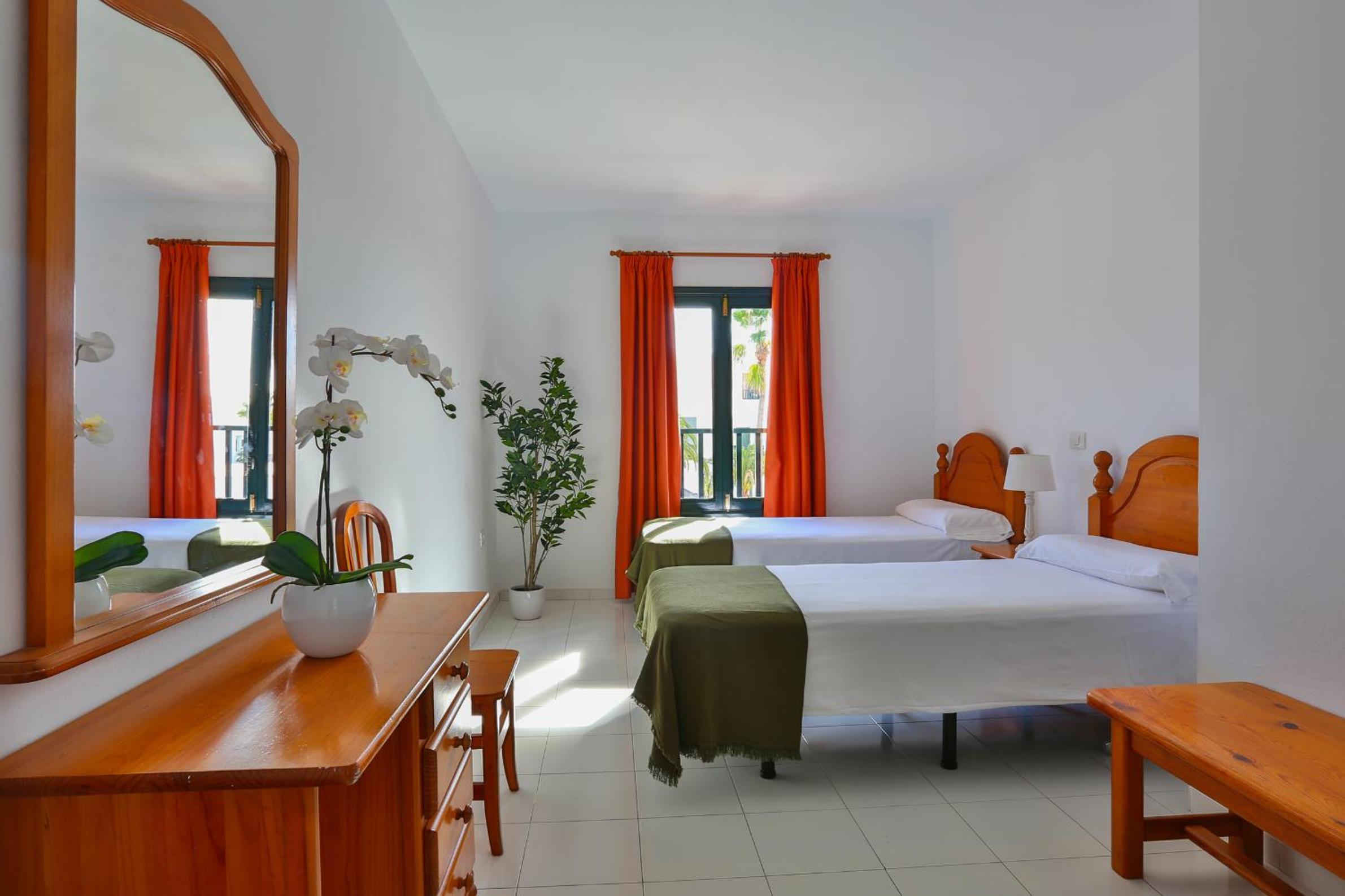 One-Bedroom Apartment with Pool View (2-3 Adults)