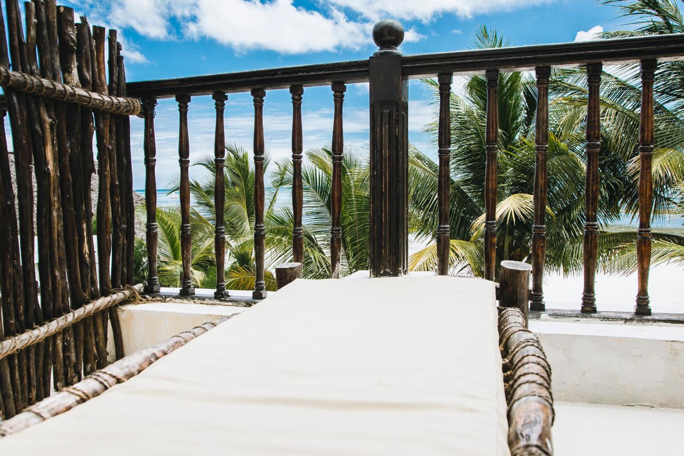 Deluxe Double Room with Balcony and Sea View