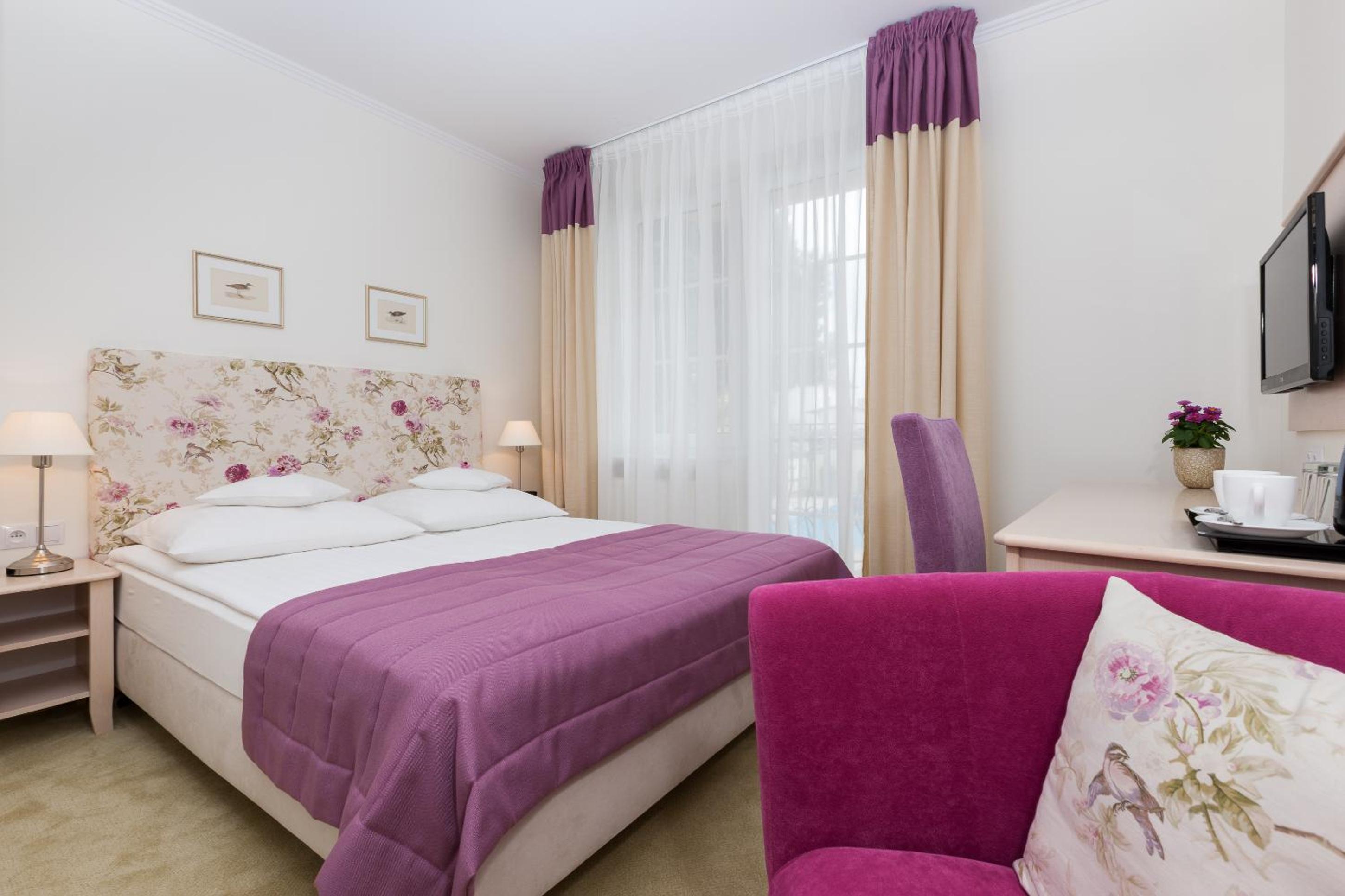 Standard Double Room with Balcony photo 1