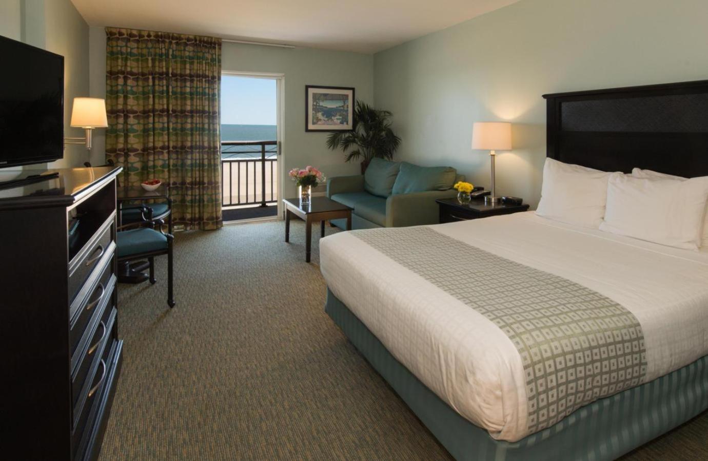 Ocean Front One King Bed