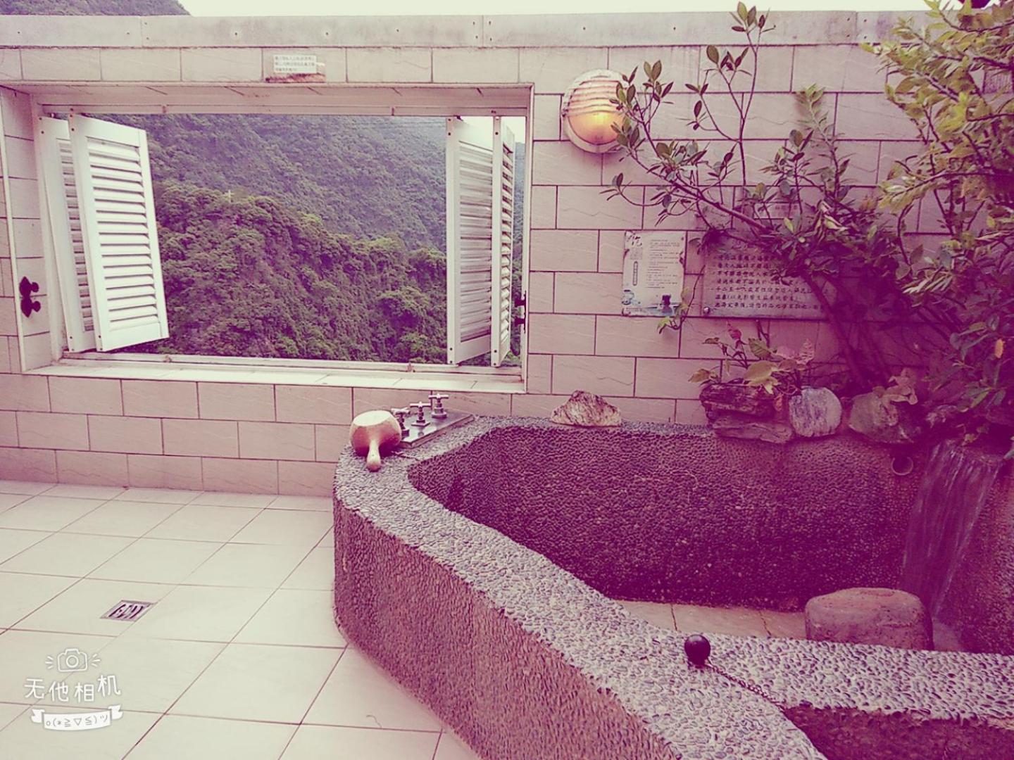 Double Room with Open Air Bath photo 3