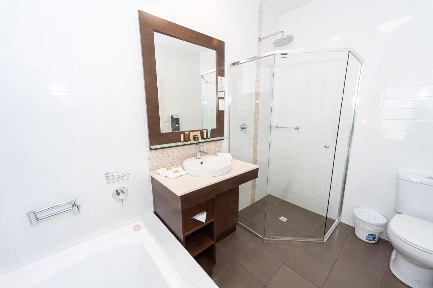 Family Room with Bath photo 3