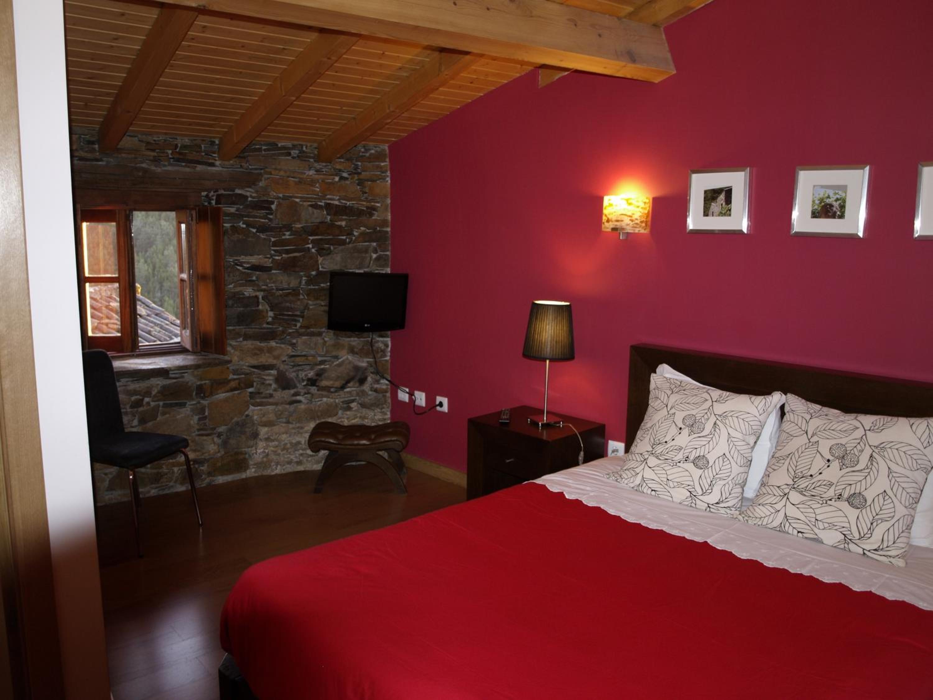 Double Room - Photo 4