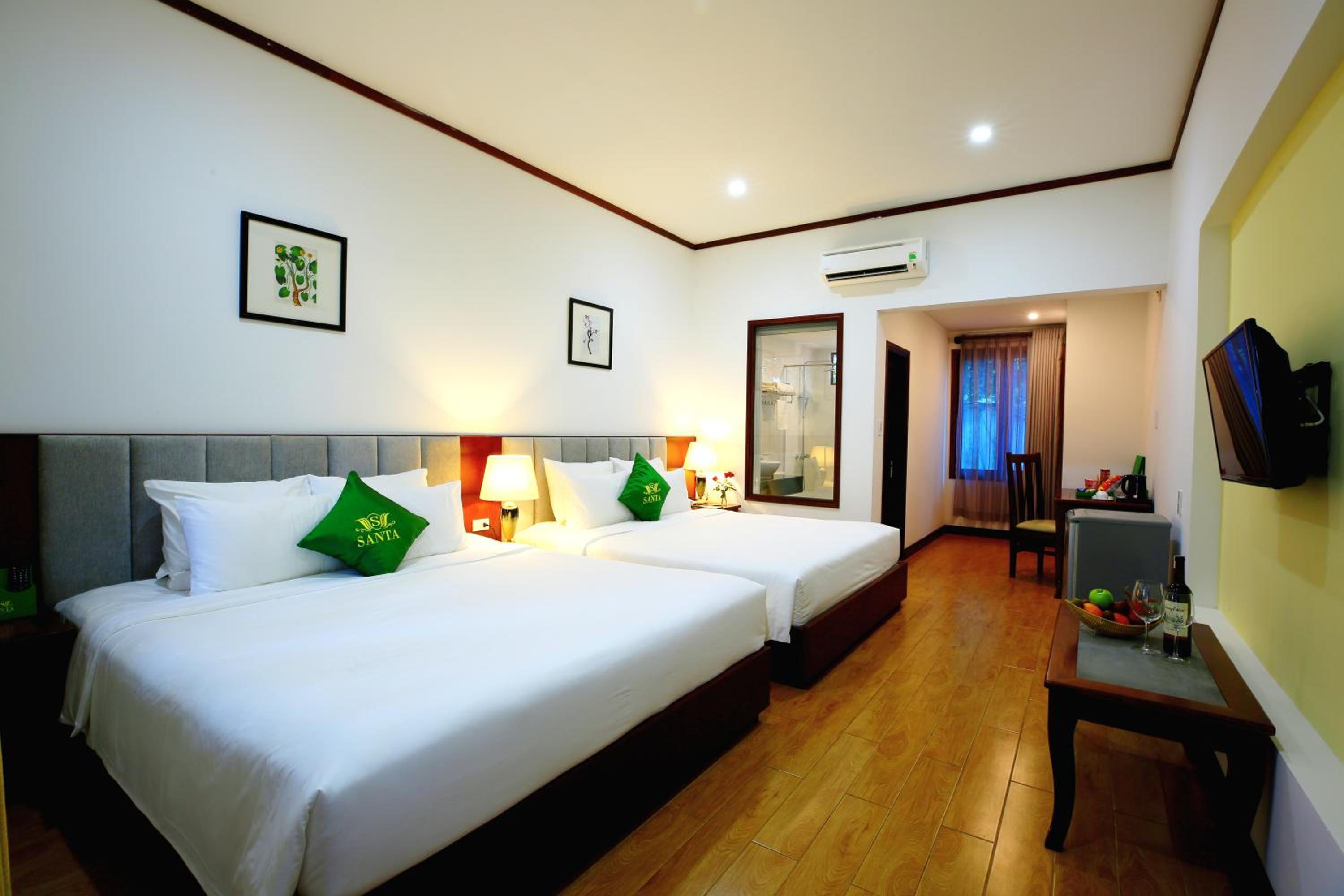 Triple Room with Garden View - Photo 2