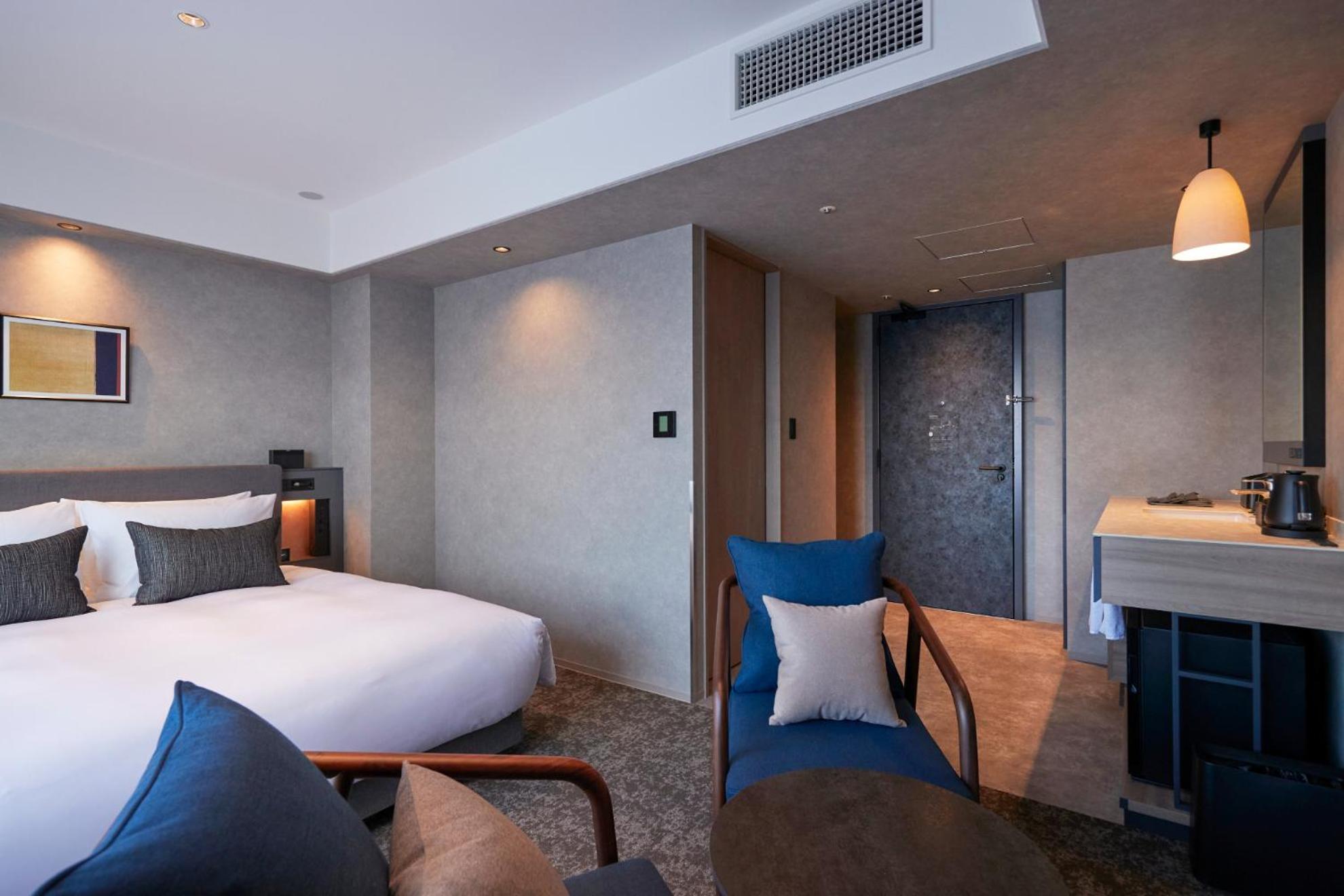 Superior King Room - Photo 4