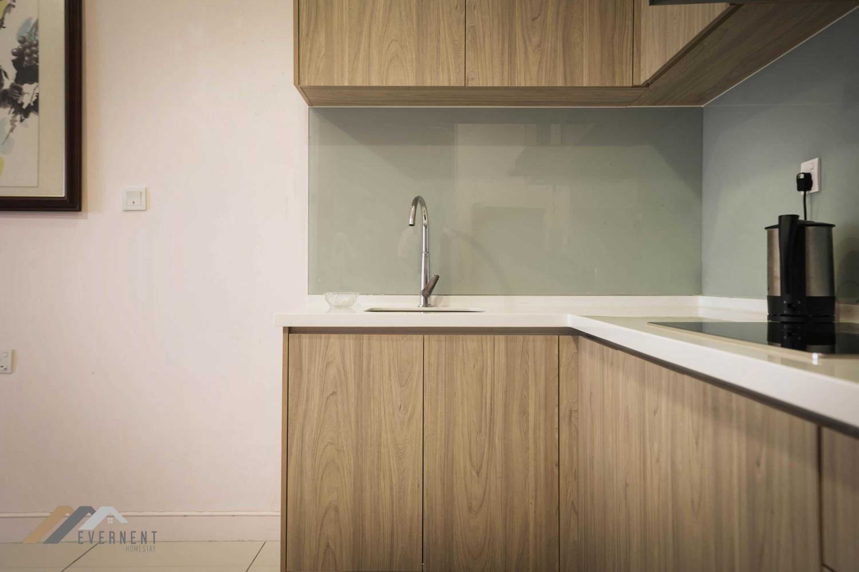 Studio Apartment - Photo 9