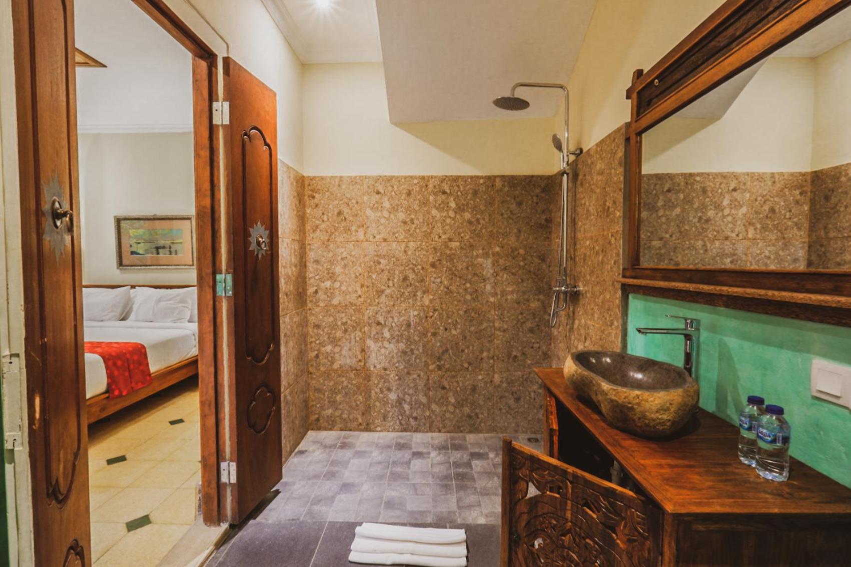 Premier Suite Room - Photo 9
