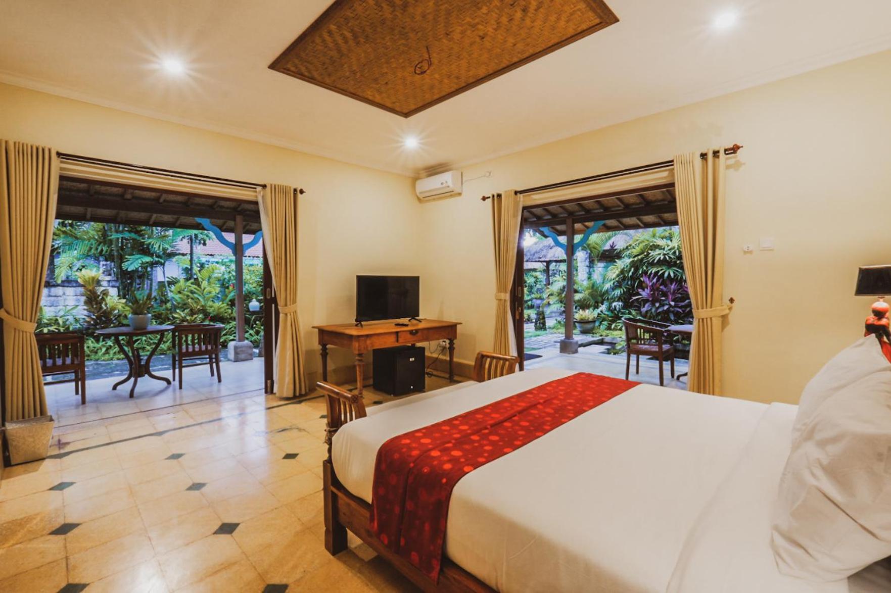Premier Suite Room - Photo 11