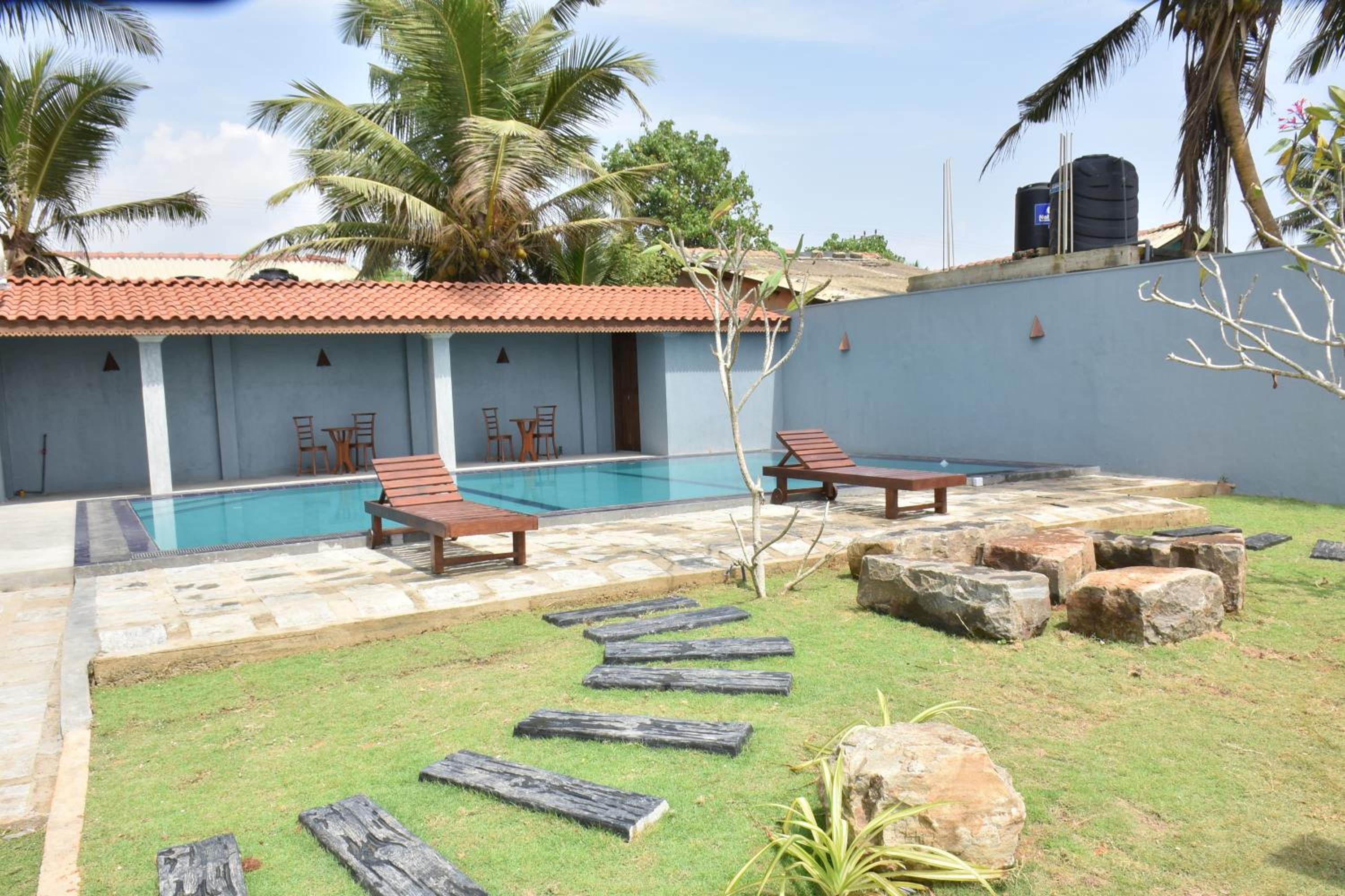Deluxe Double Room With Sea View - Photo 2