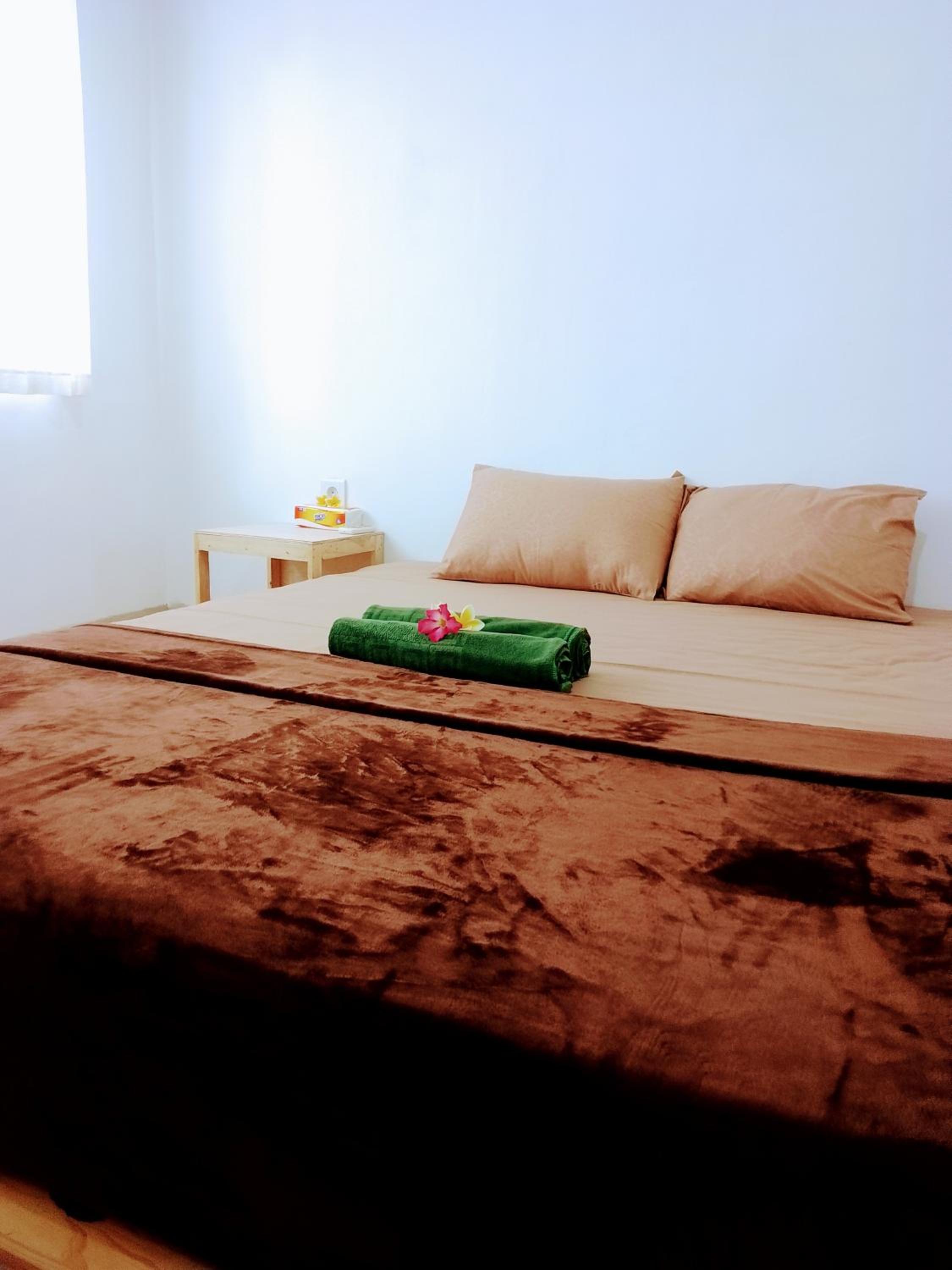 Deluxe Double Room - Photo 11