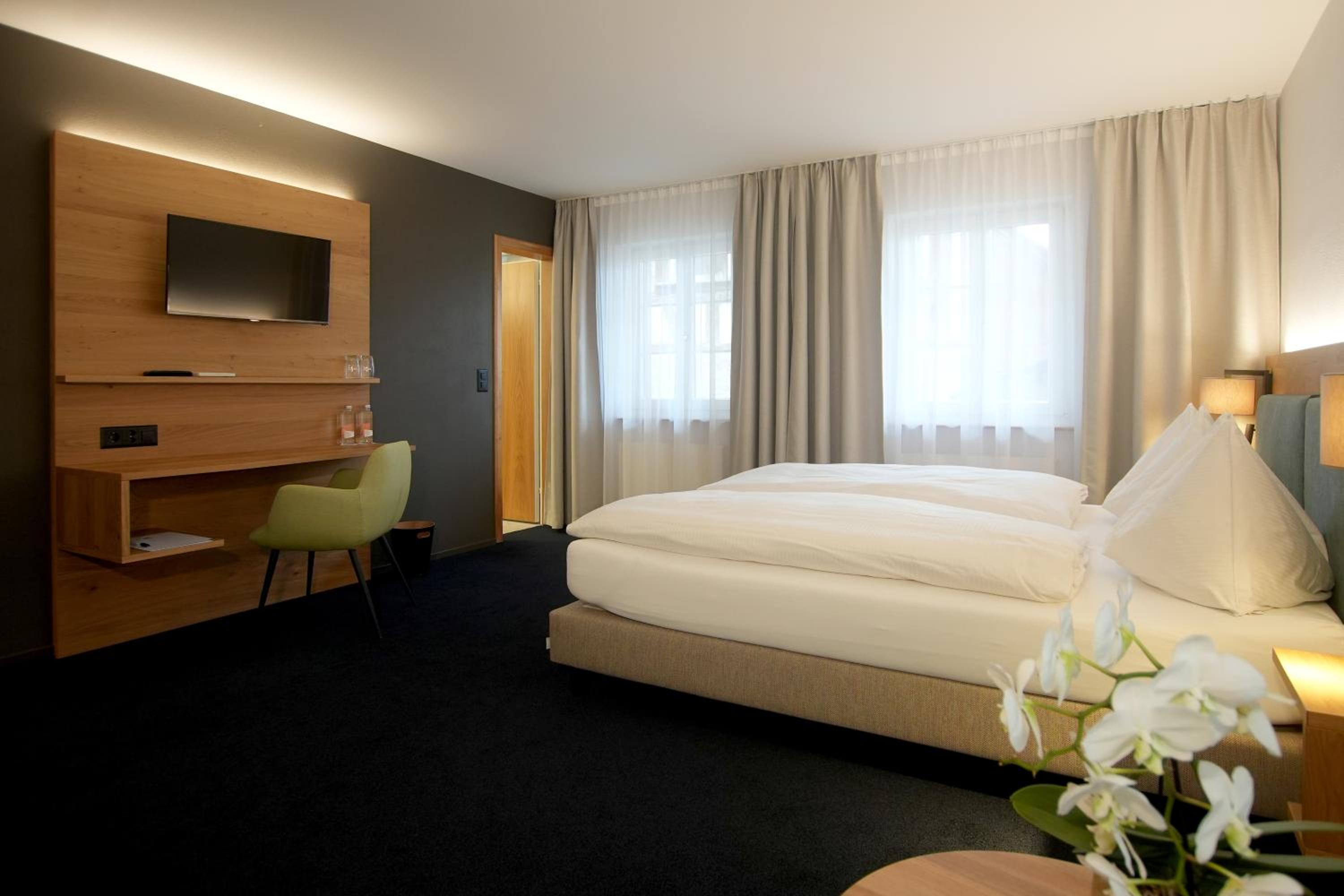 Superior Double Room - Photo 2