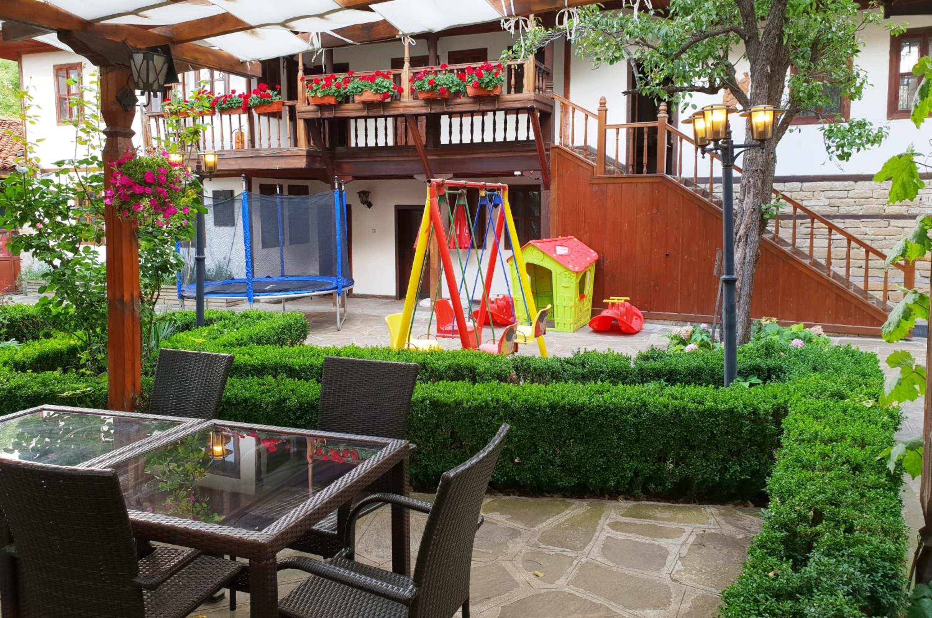Deluxe Suite with Balcony photo 3