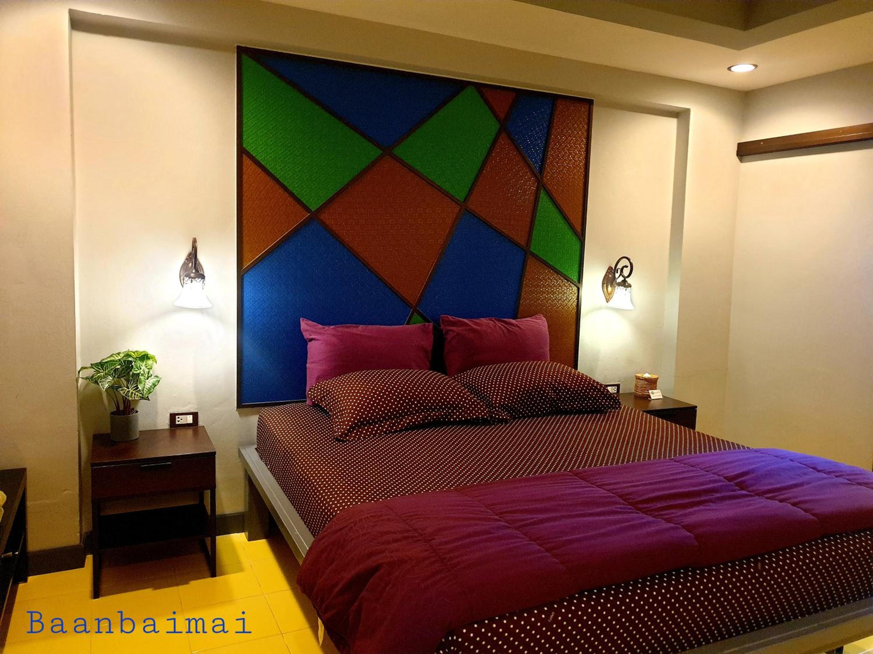 Standard King Room - Room Only - Photo 1