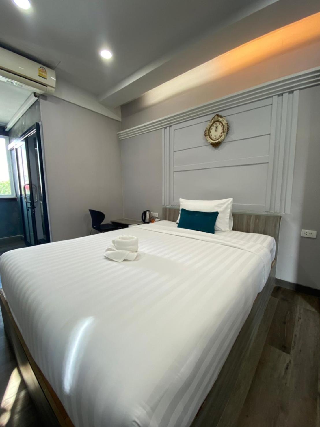 Deluxe Twin Room - Photo 5