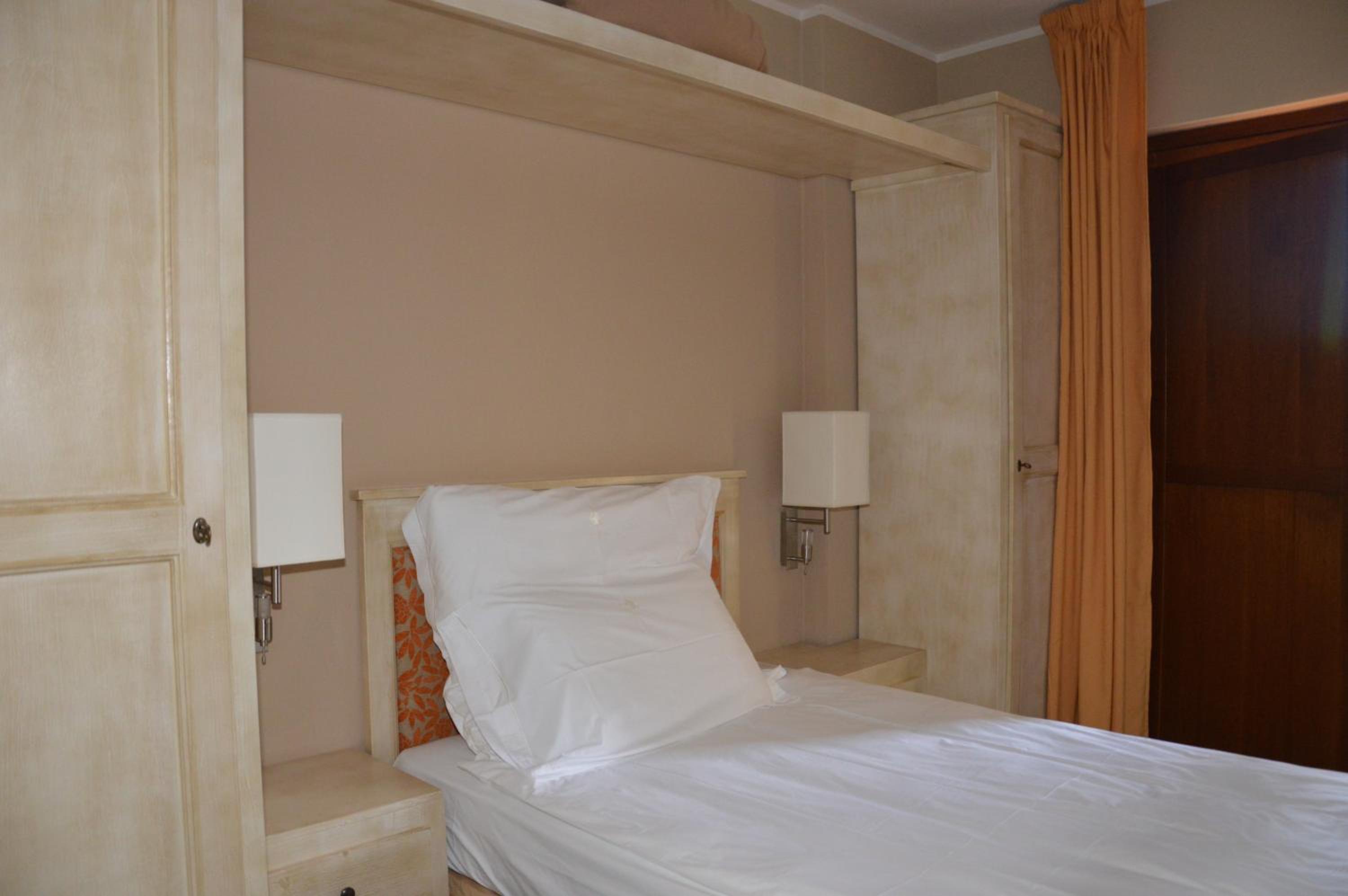 Standard Double Room photo 3
