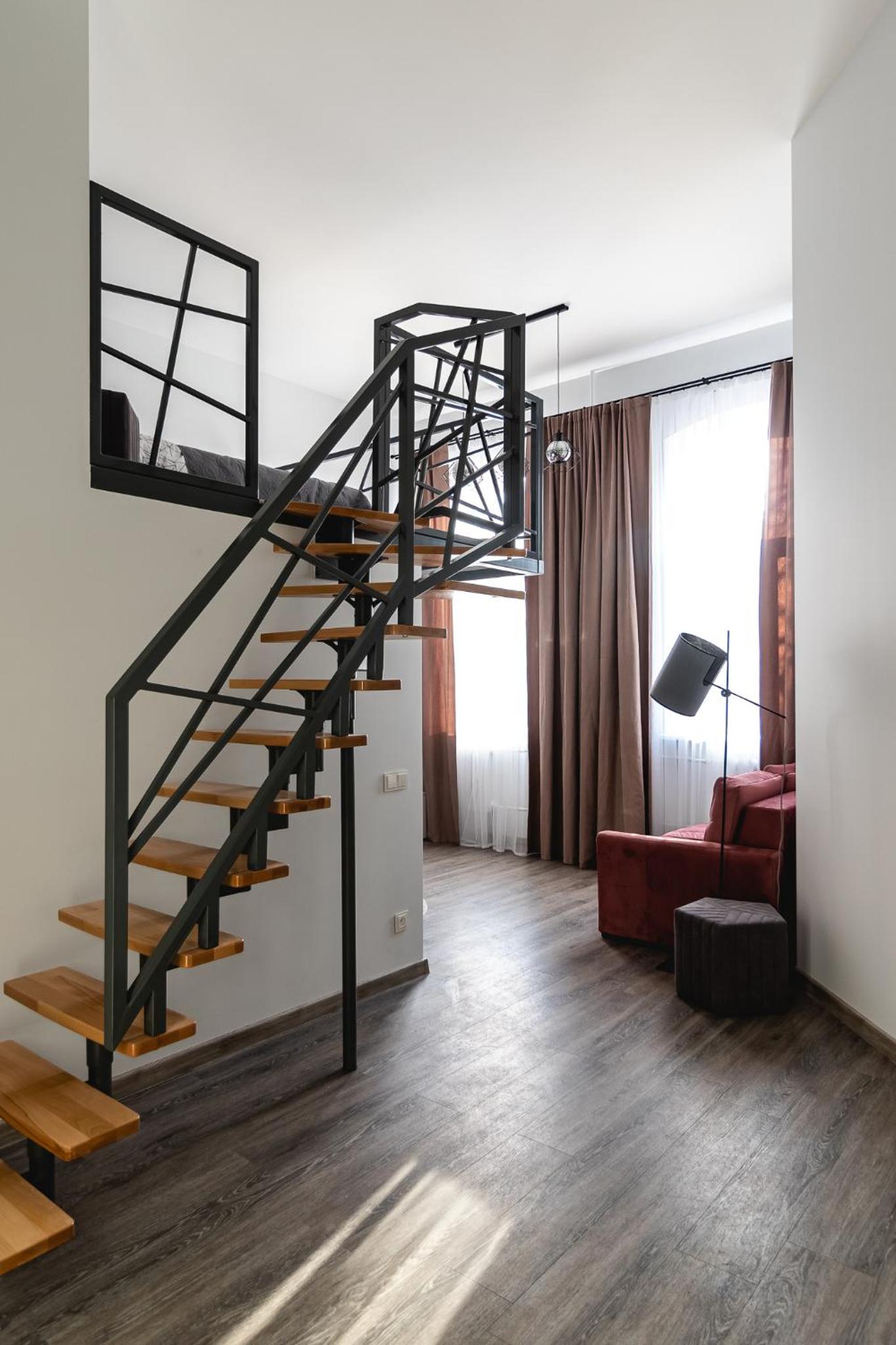 One-Bedroom Apartment - Photo 22