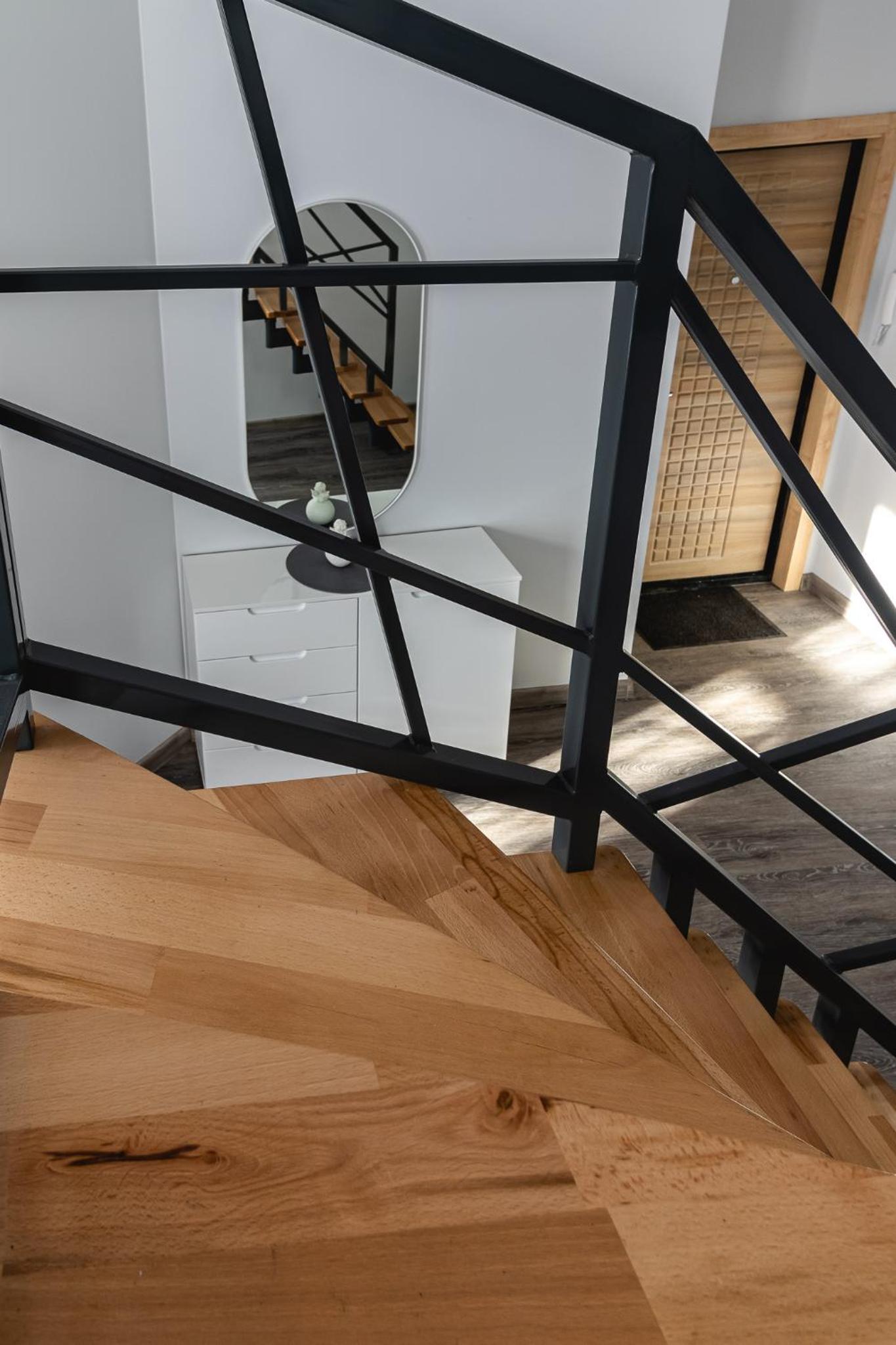 One-Bedroom Apartment - Photo 26