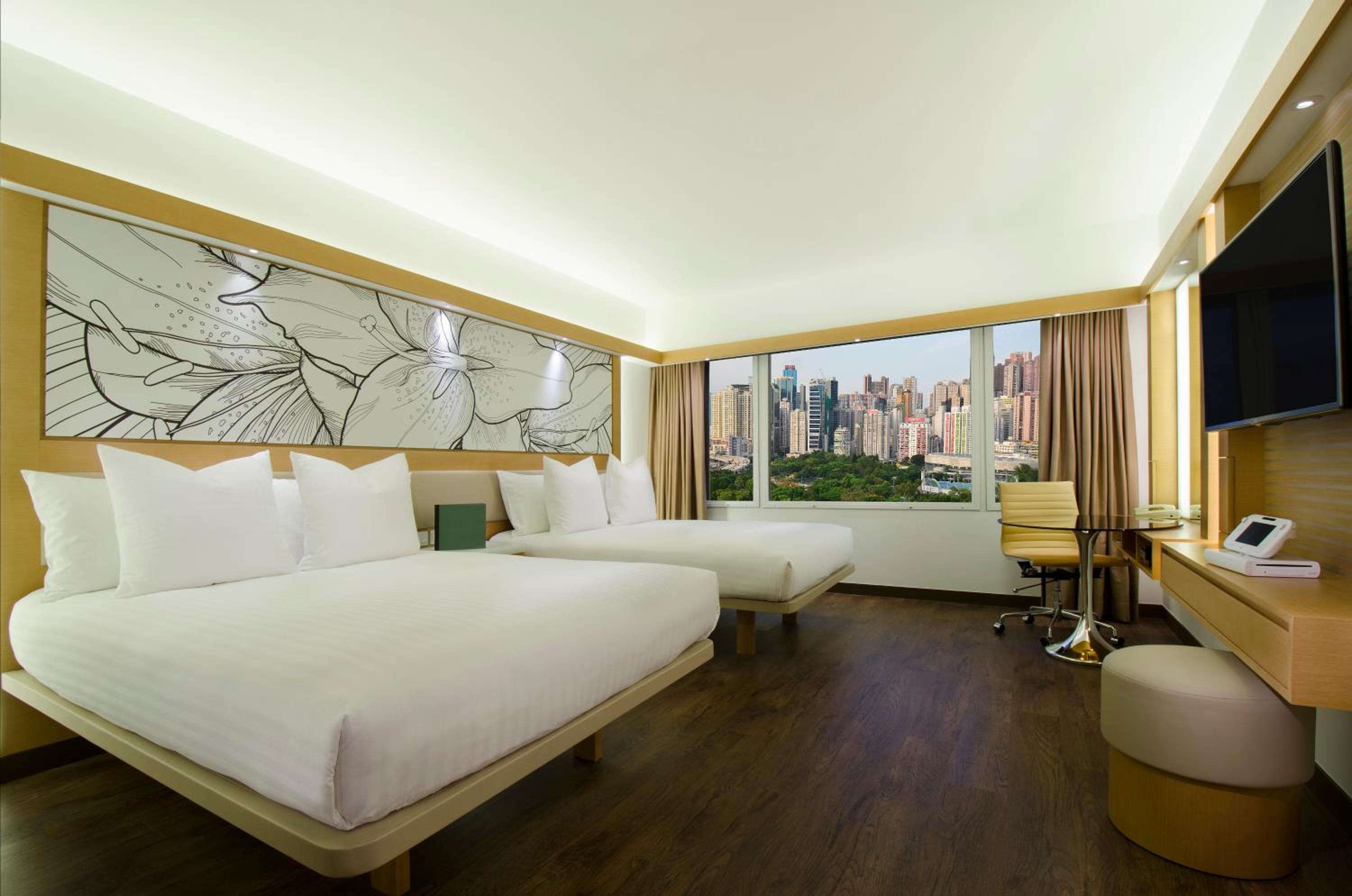 Premium Family Room With Park View