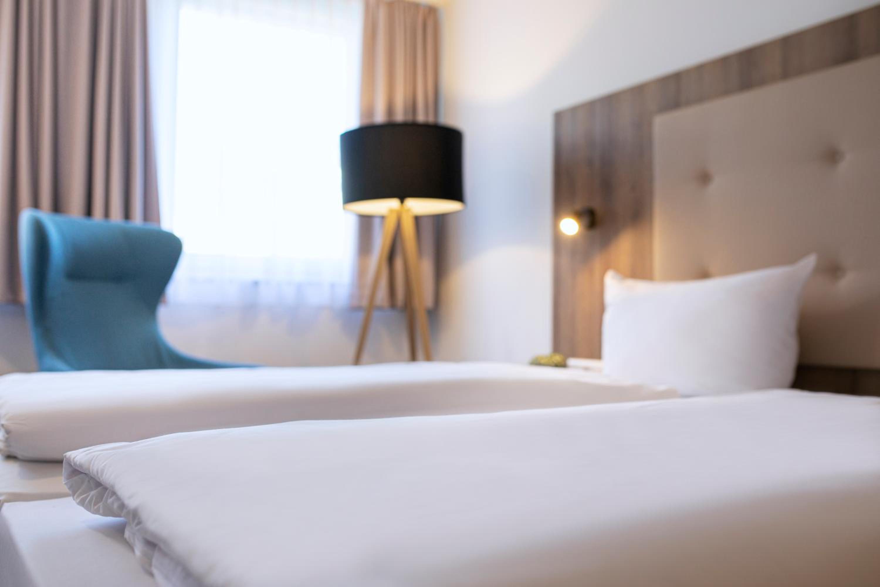 Superior Twin Room - Photo 16