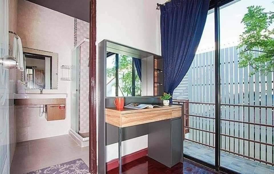 One-Bedroom Villa - Photo 8
