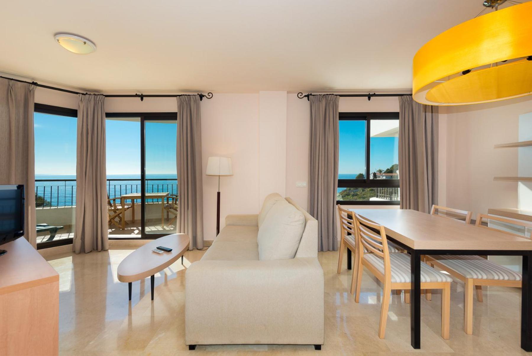 Apartment with Sea View