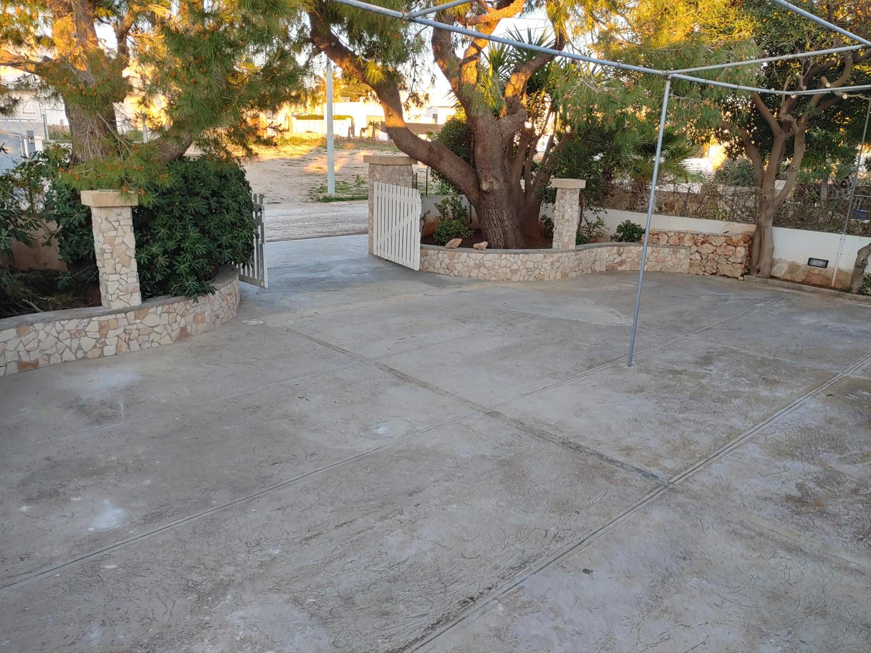 Two-Bedroom House - Photo 13