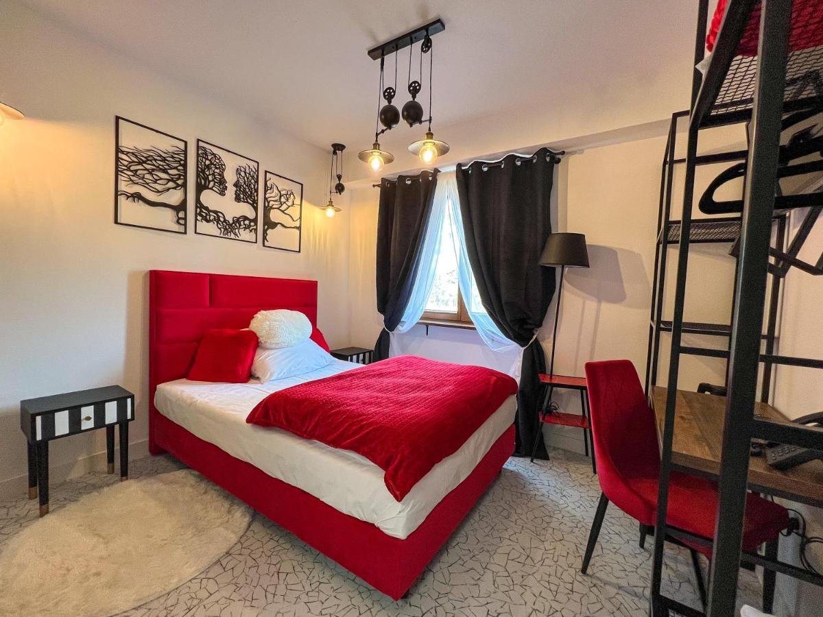Double Room with Private Bathroom photo 2