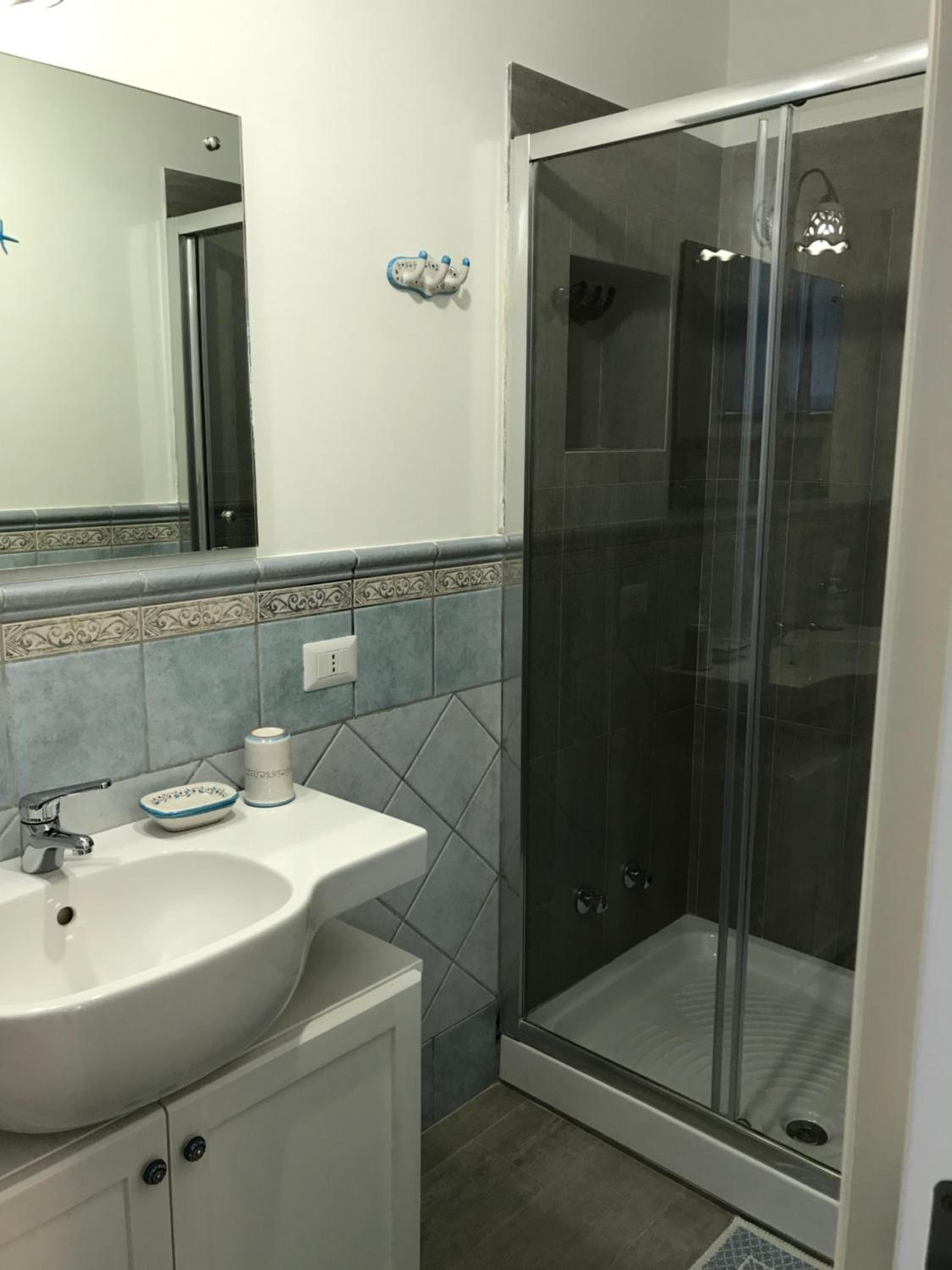 King Room with Sea View - Photo 4