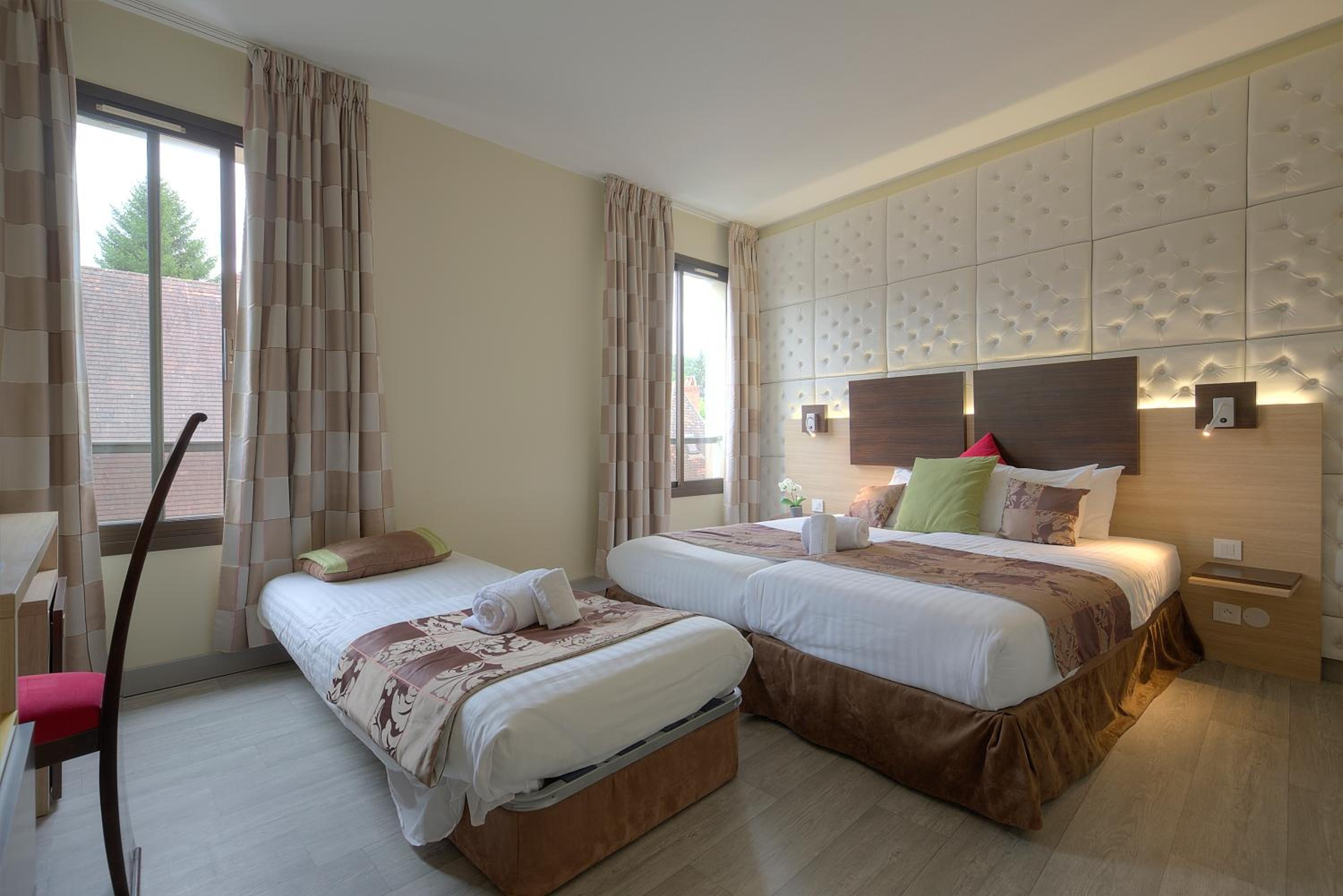 Comfort Plus Triple Room photo 3