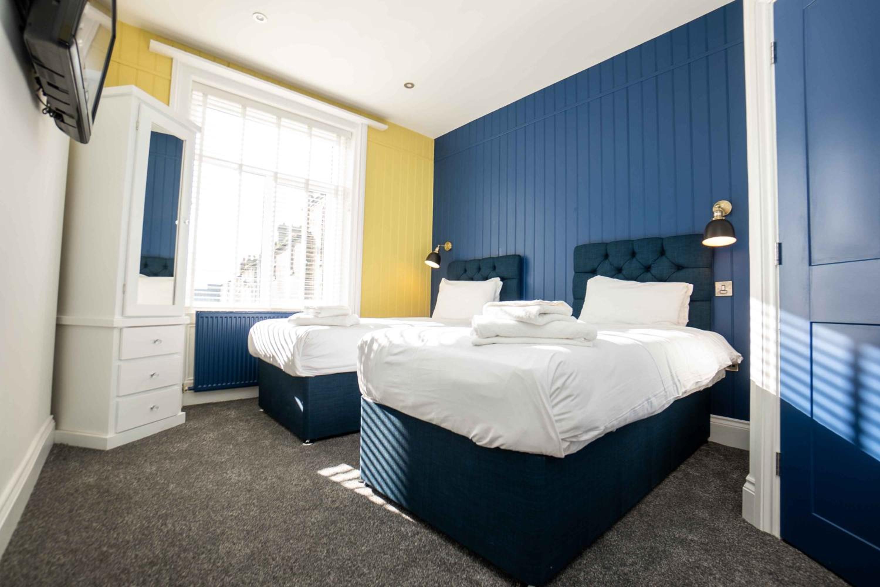 Deluxe Twin Room photo 1