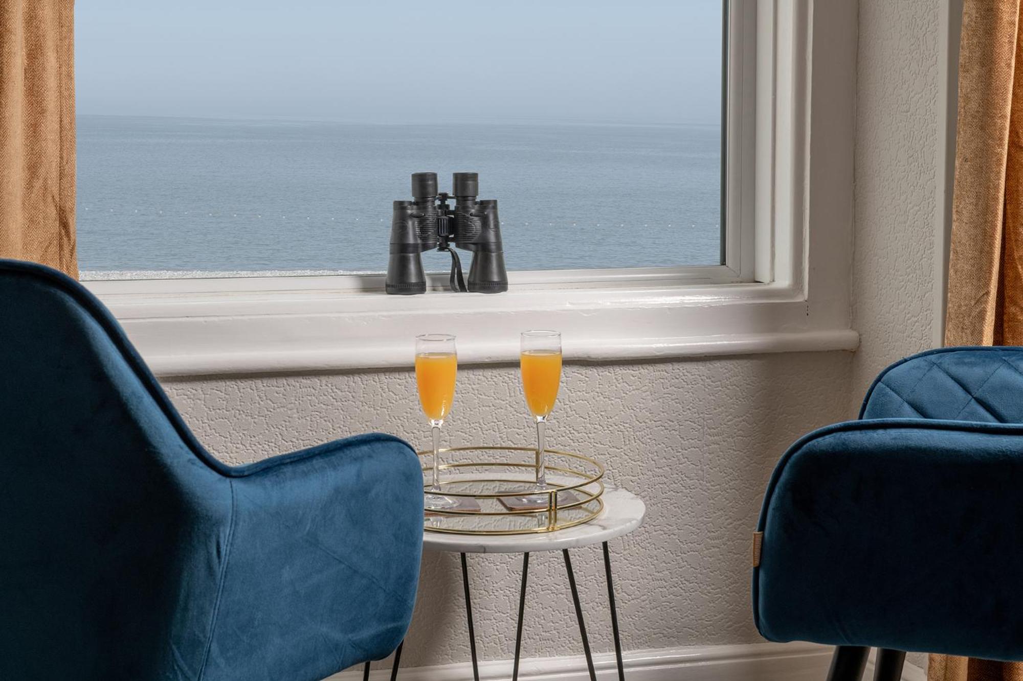 King Room with Sea View - Photo 5