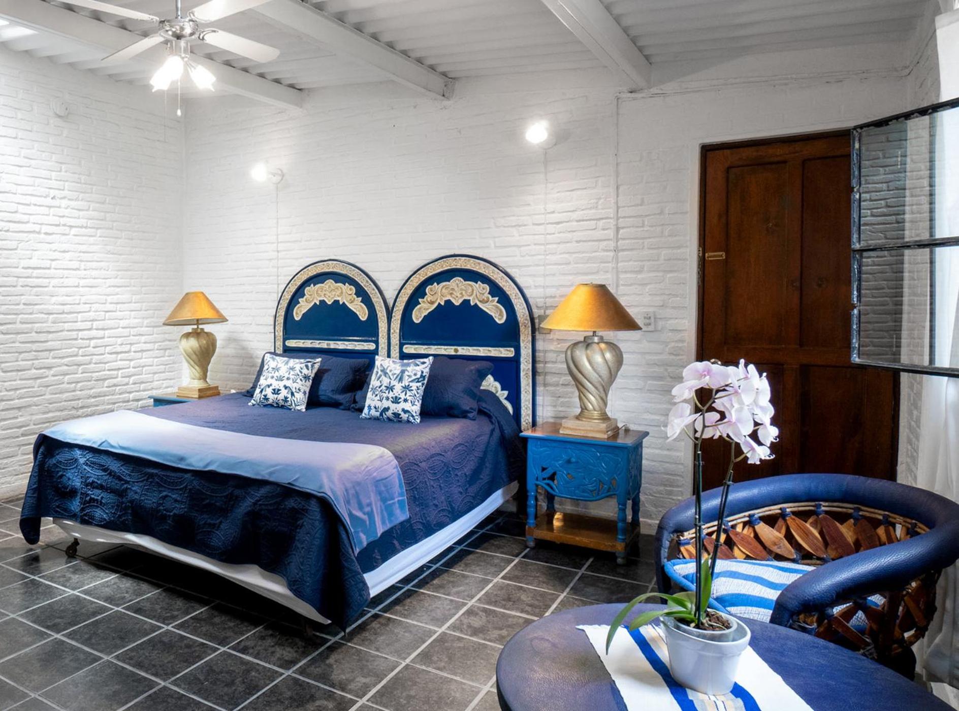 Deluxe King Suite