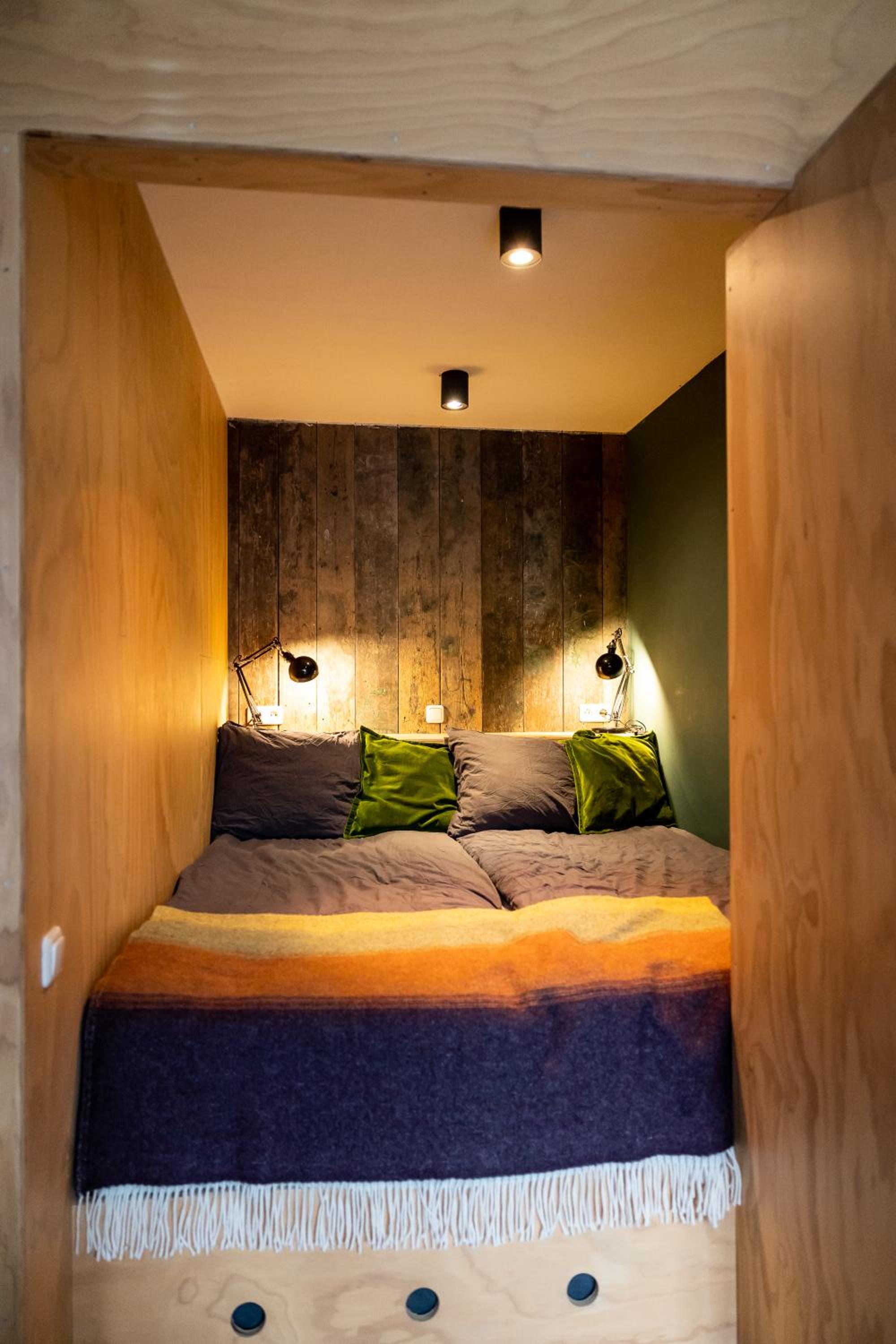Apartment - Photo 1