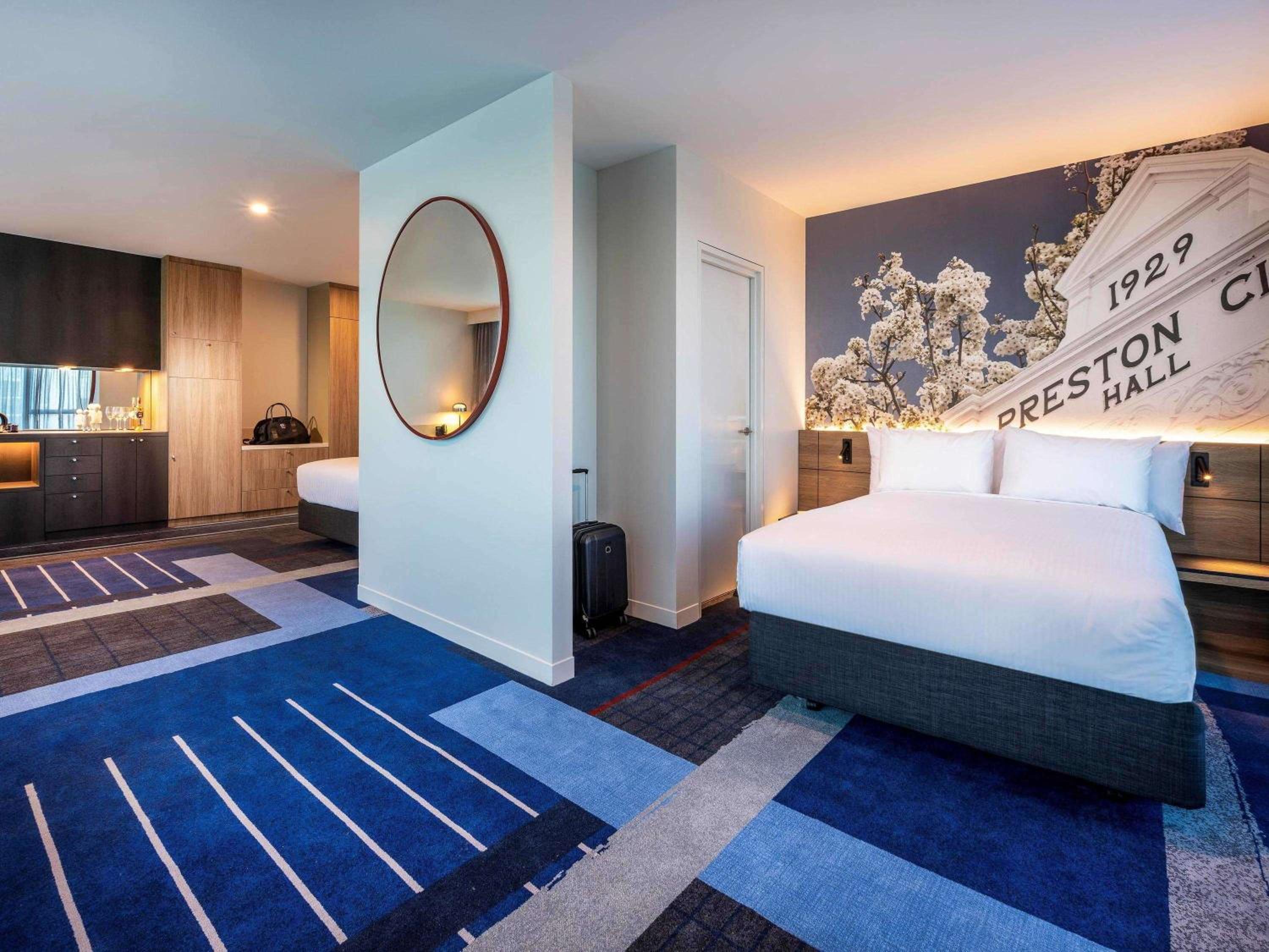 Deluxe Double Room with Two Double Beds photo 1