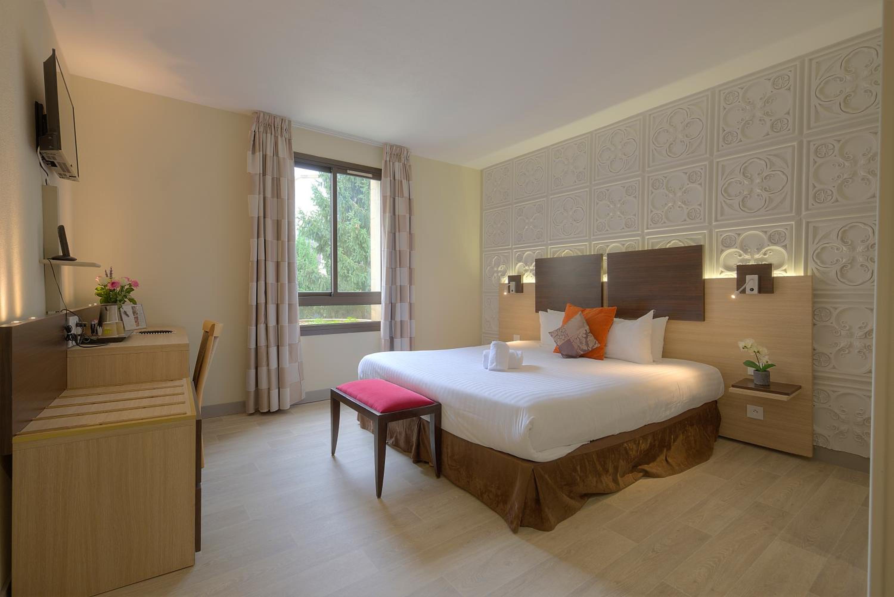 Superior Double or Twin Room - Photo 4