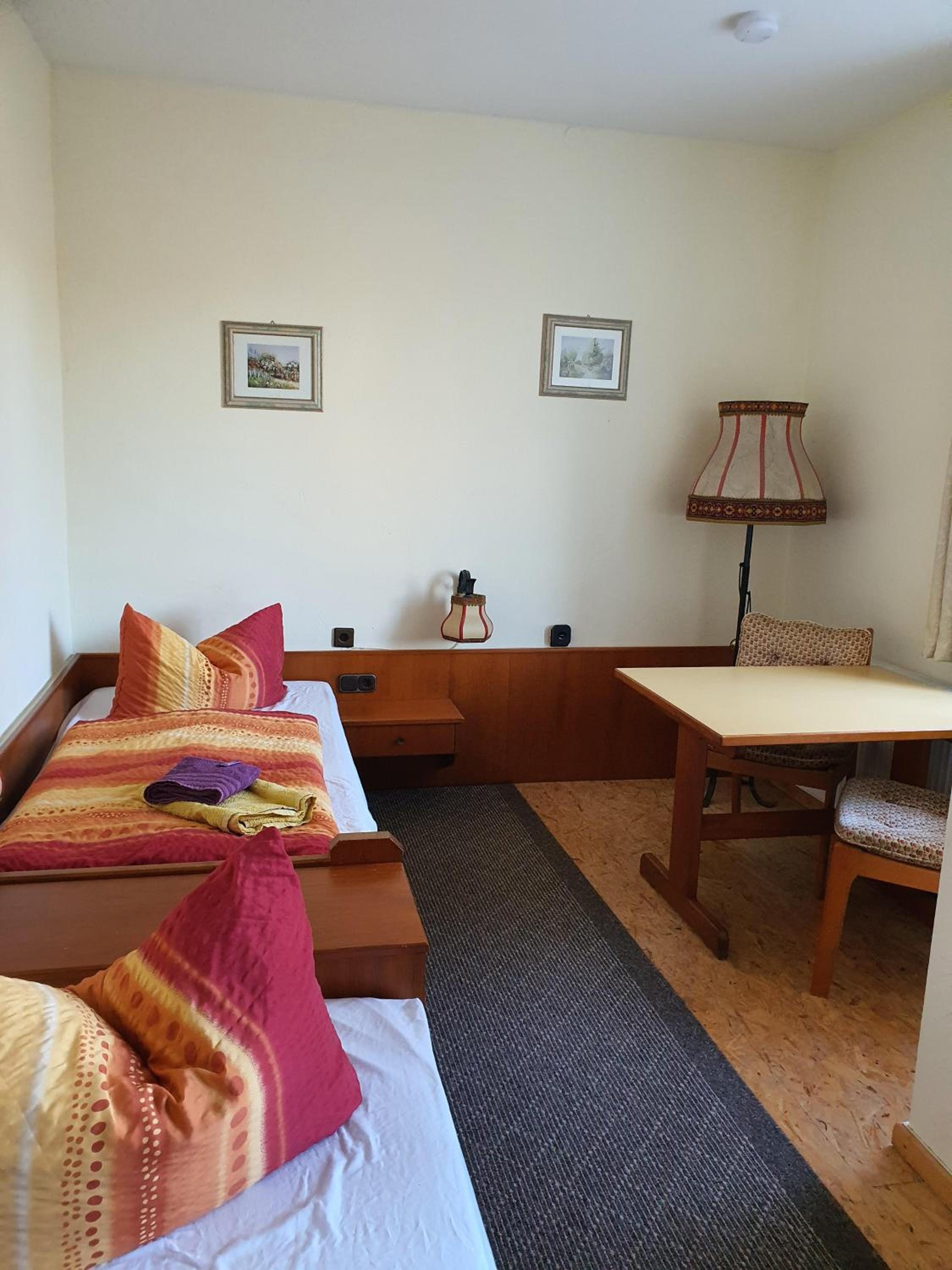 Standard Twin Room photo 1
