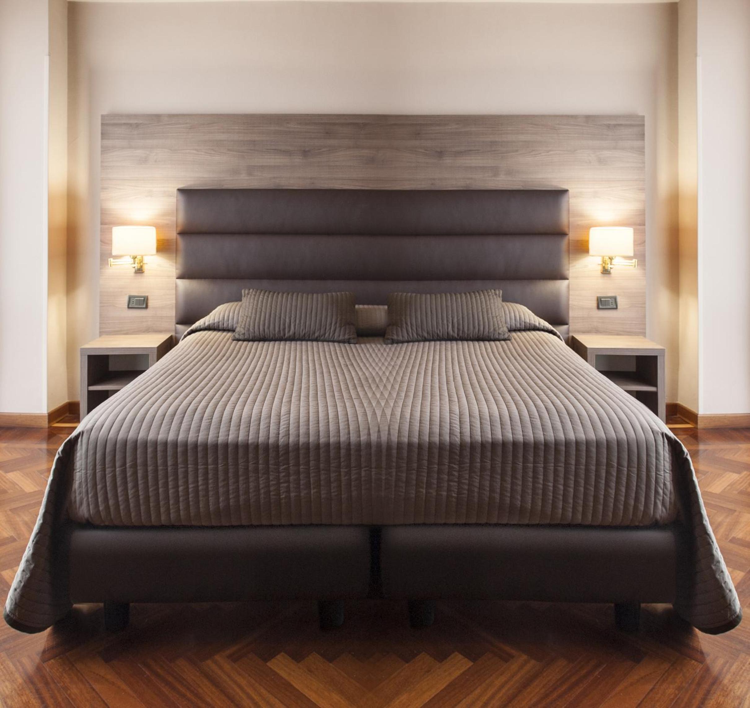 Classic Double or Twin Room with Spa Access - Photo 2