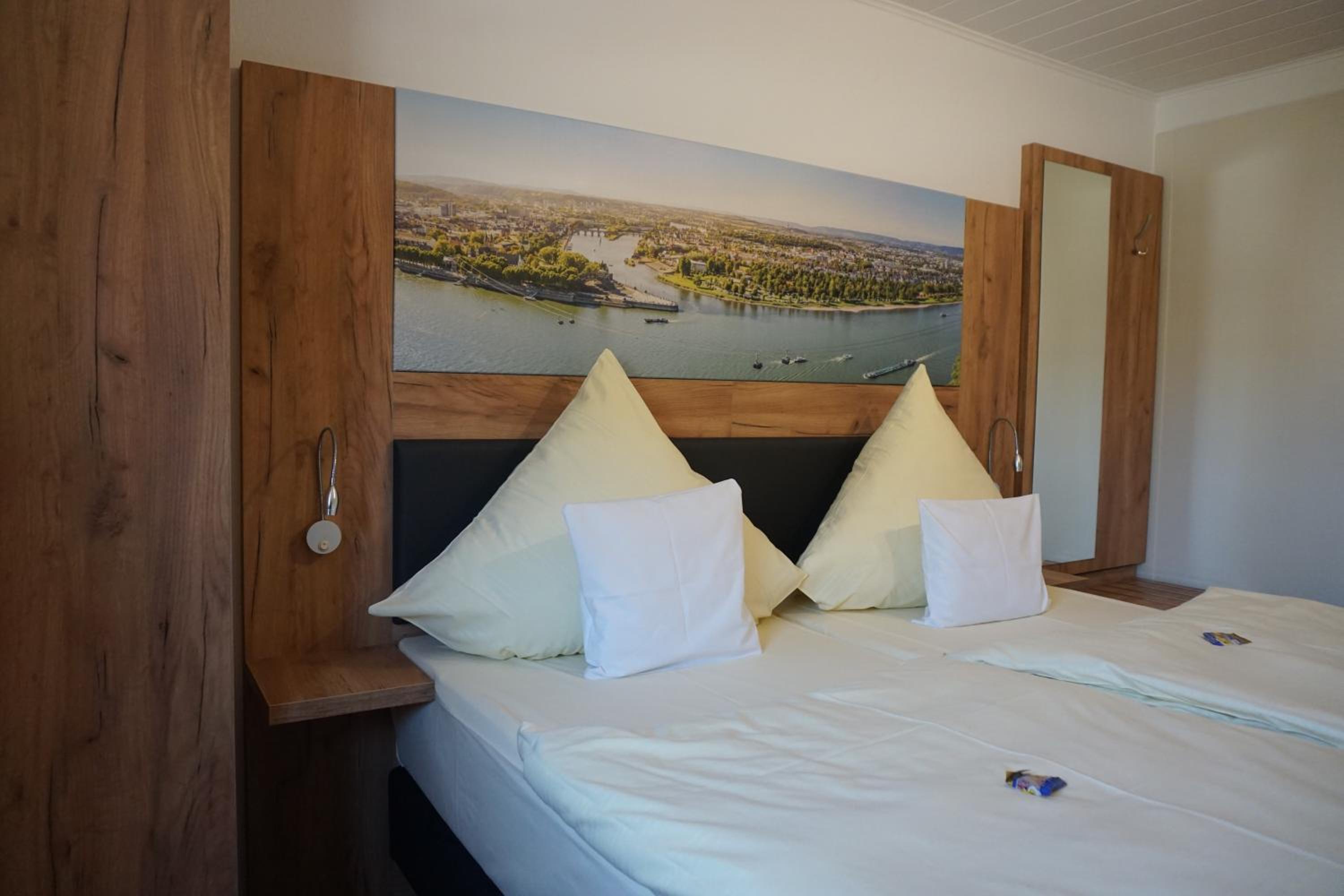 Double Room with Shower