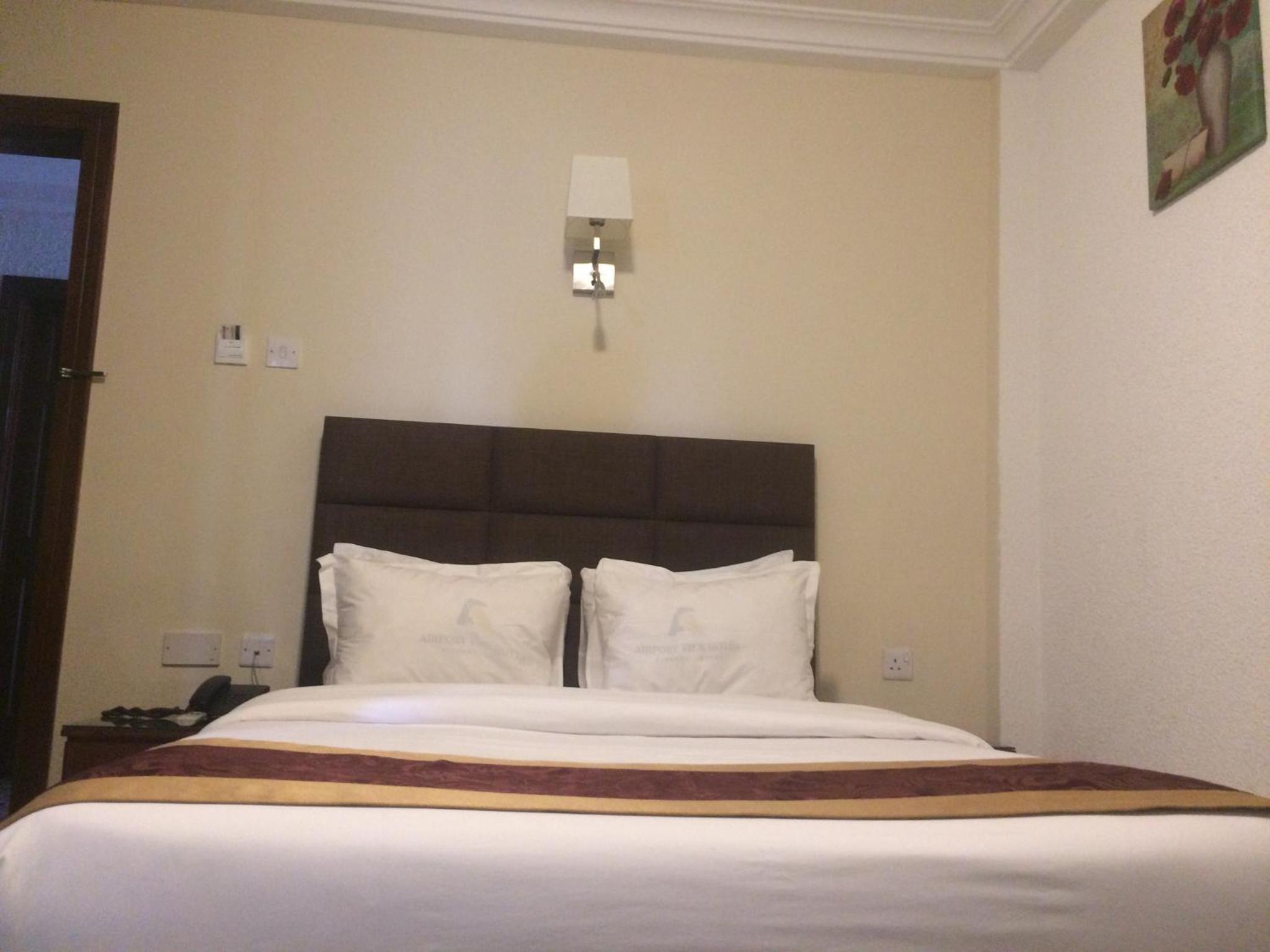 Standard Single Room with 1 Adult Occupancy (Non Smoking) photo 1