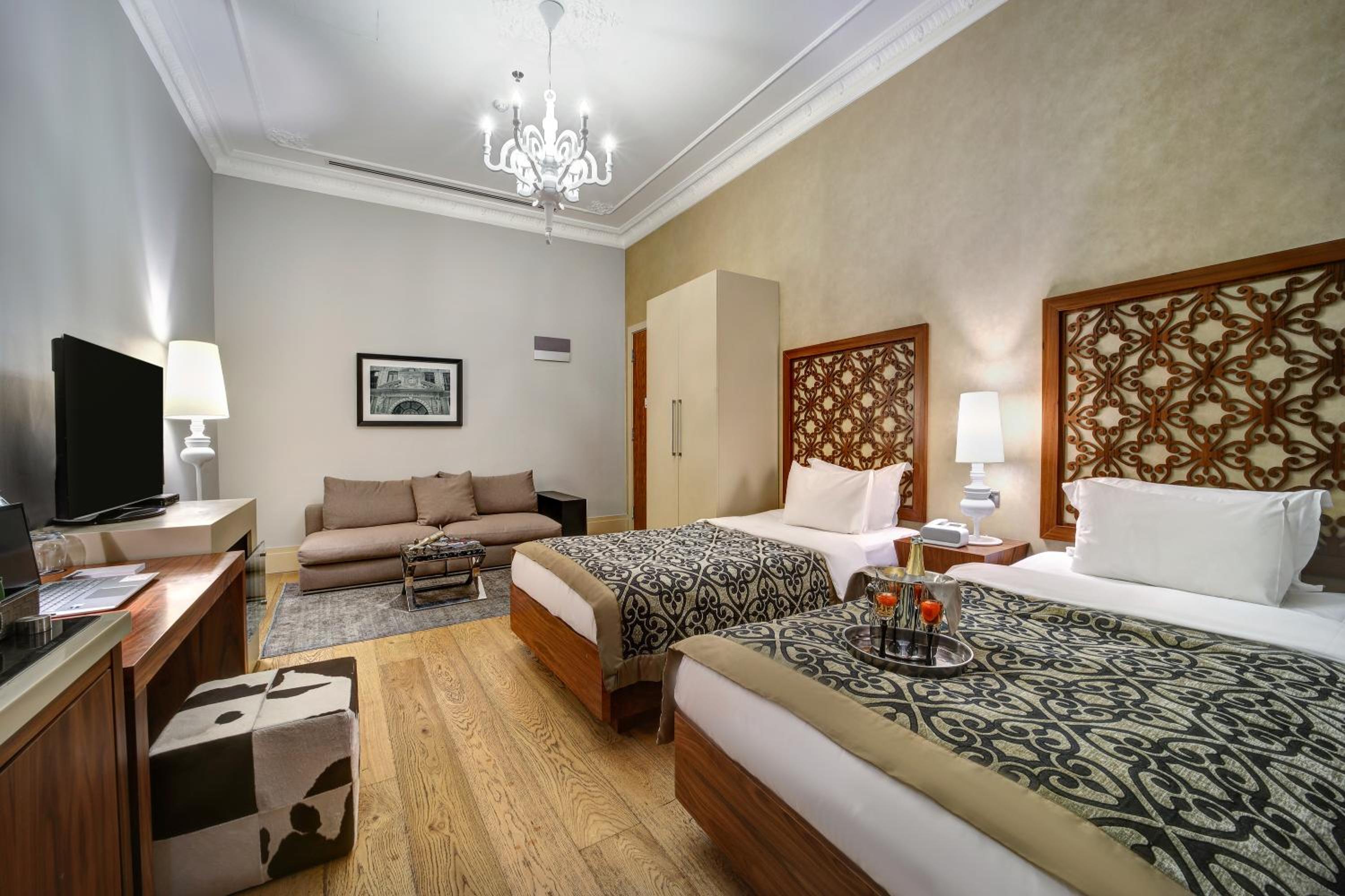 Double or Twin Room photo 1
