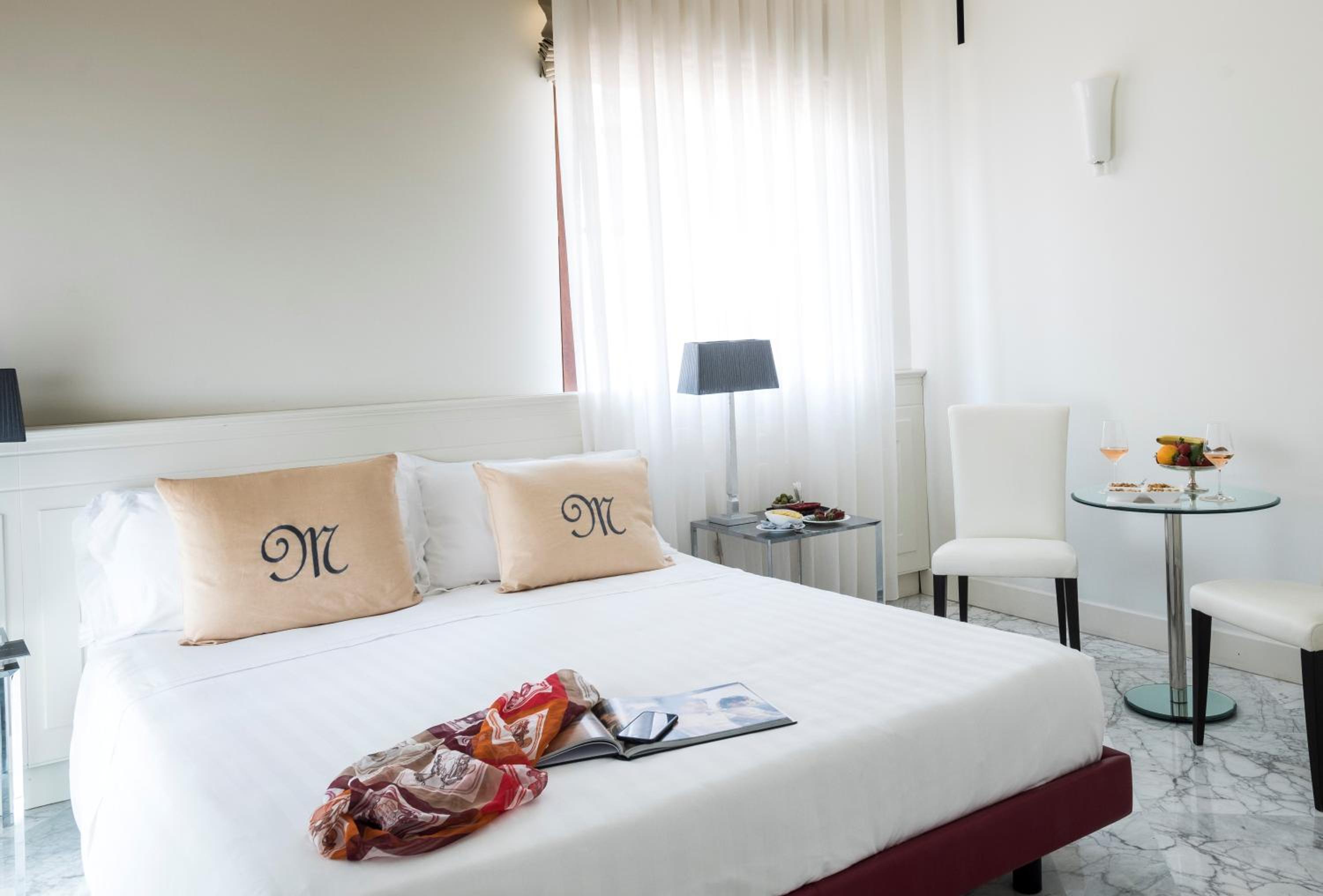 Superior Double Room with City View photo 1