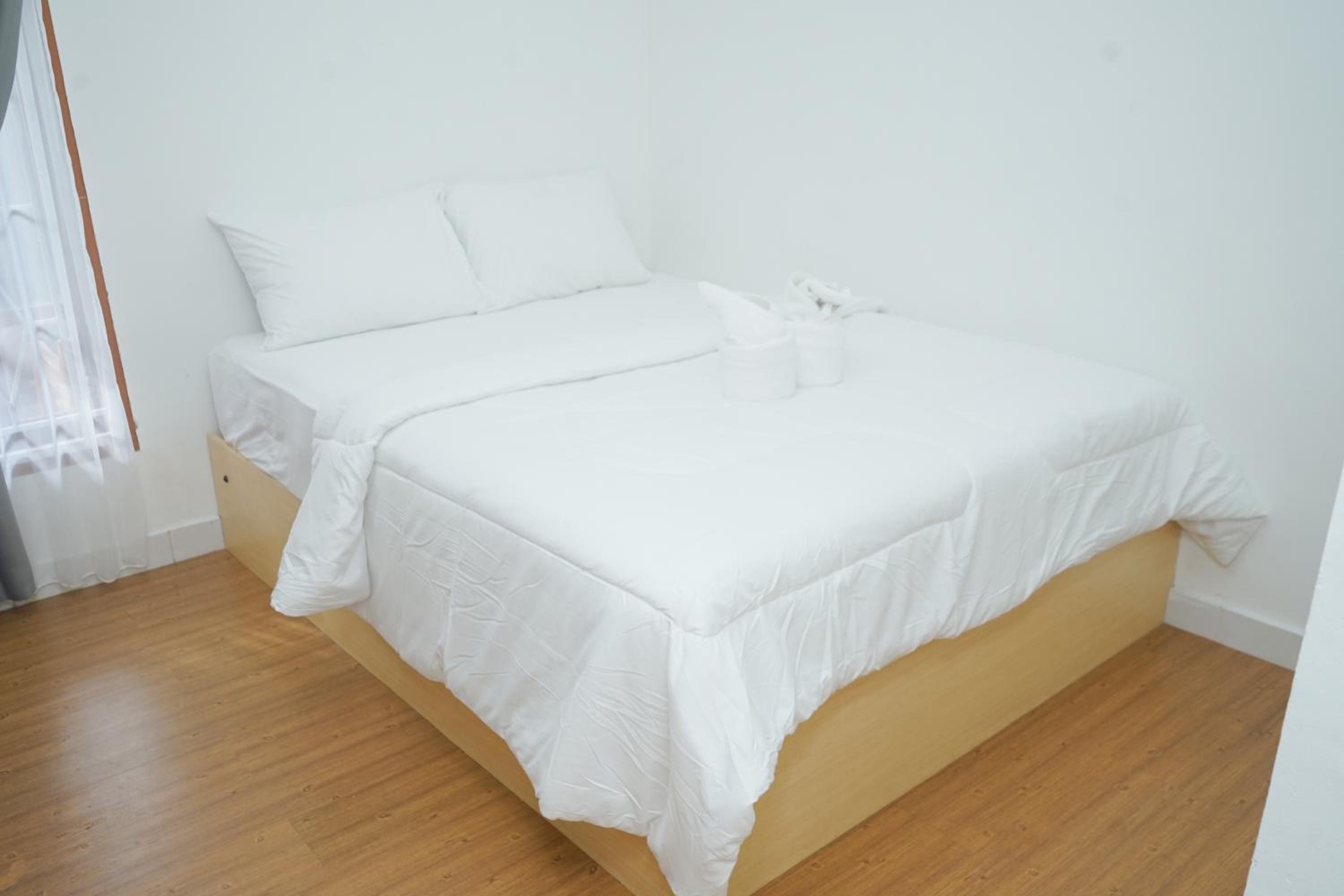 Double Room with Terrace - Photo 16