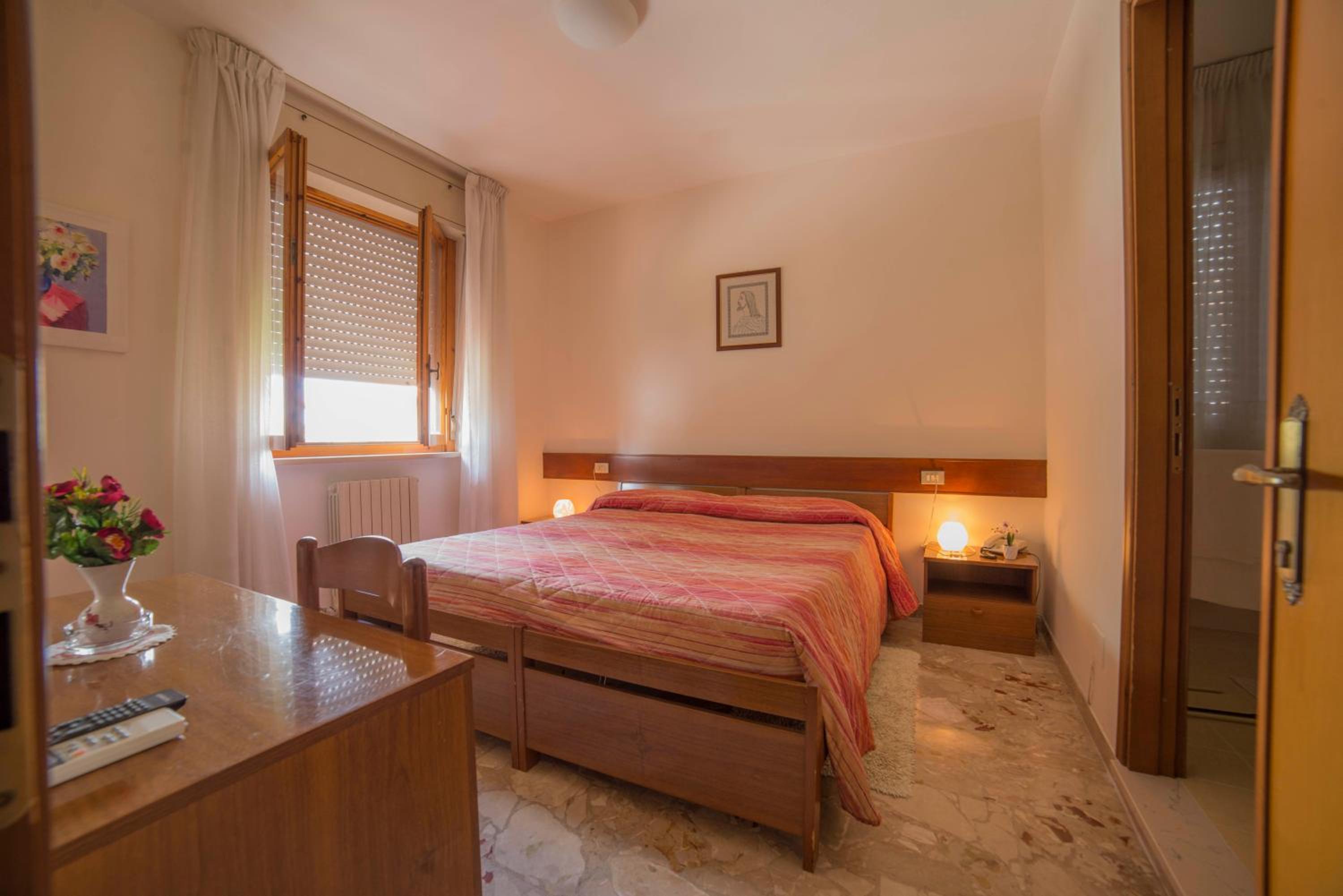 Double or Twin Room photo 1