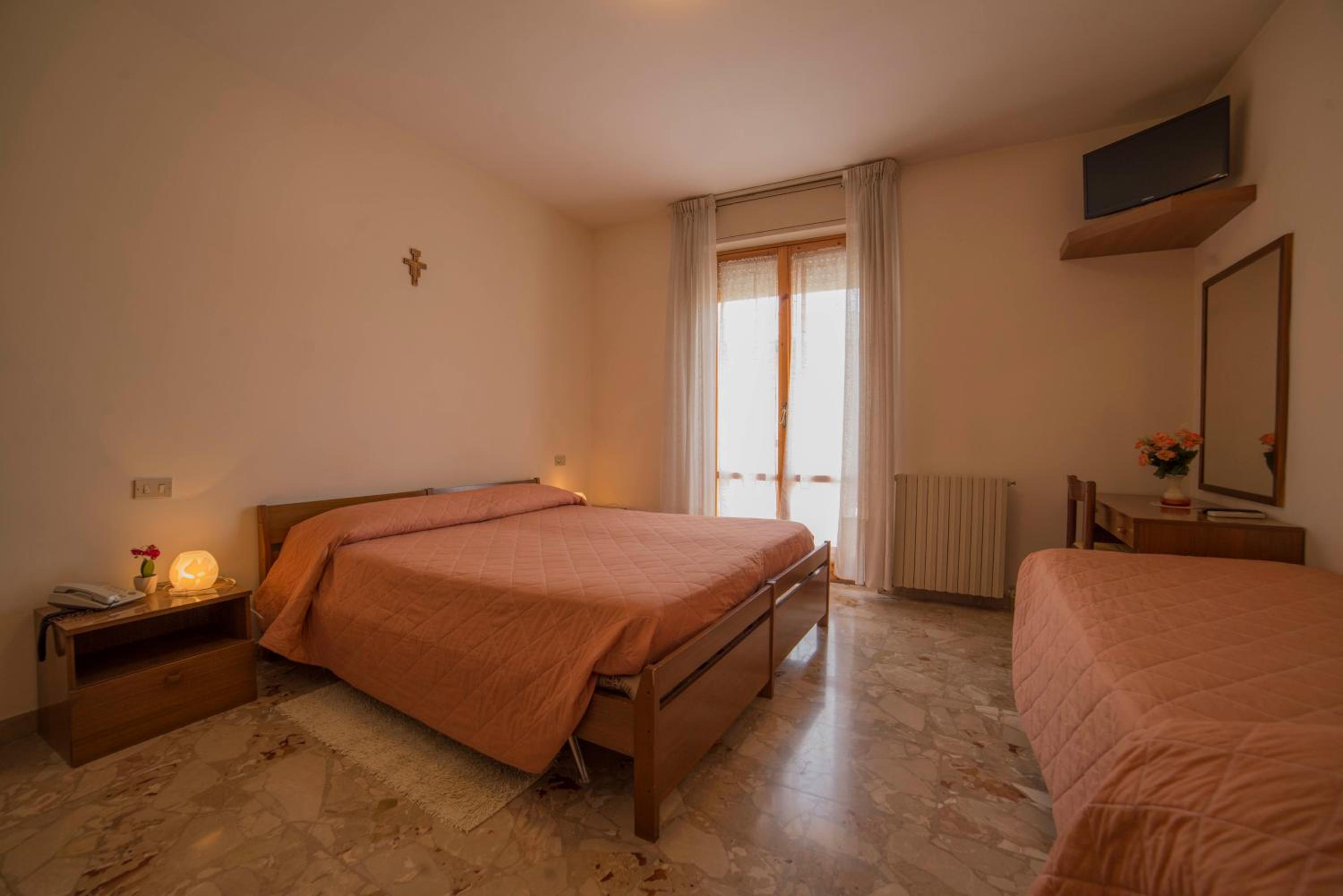 Triple Room with Balcony photo 3